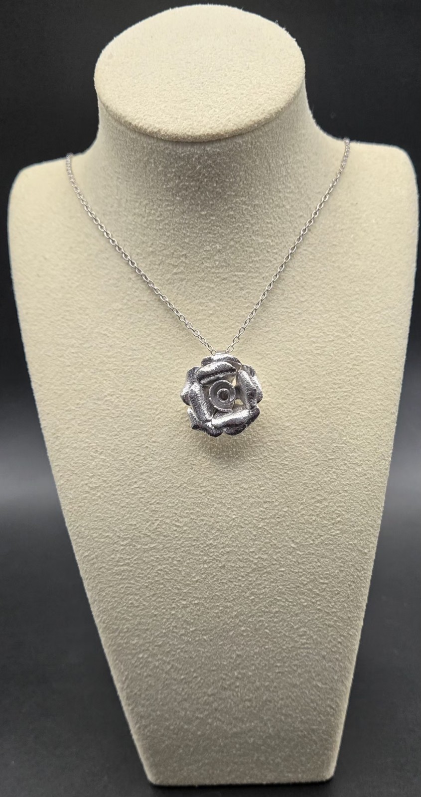 TGGC 925 Sterling Silver Rose Flower Pendant Necklace Made In Jaipur India