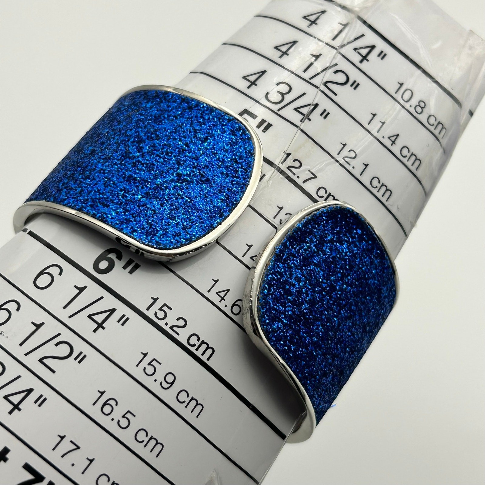 Strada Blue Glitter Stainless Steel Women’s Bangle Watch with Bracelet