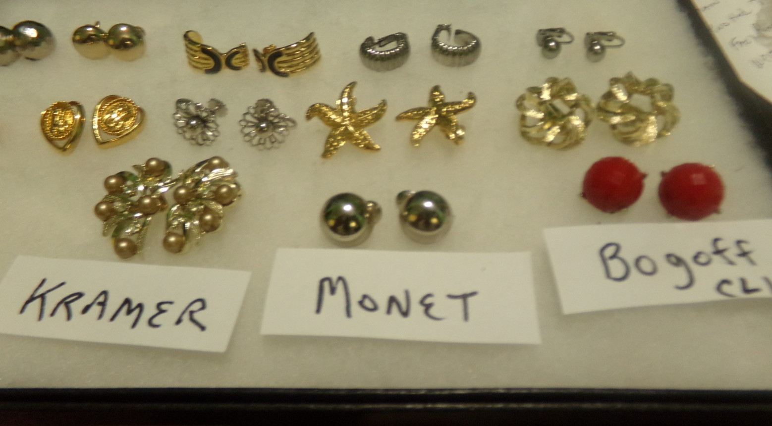 ESTATE FIND 14 PAIRS EARRINGS SOME SIGNED
