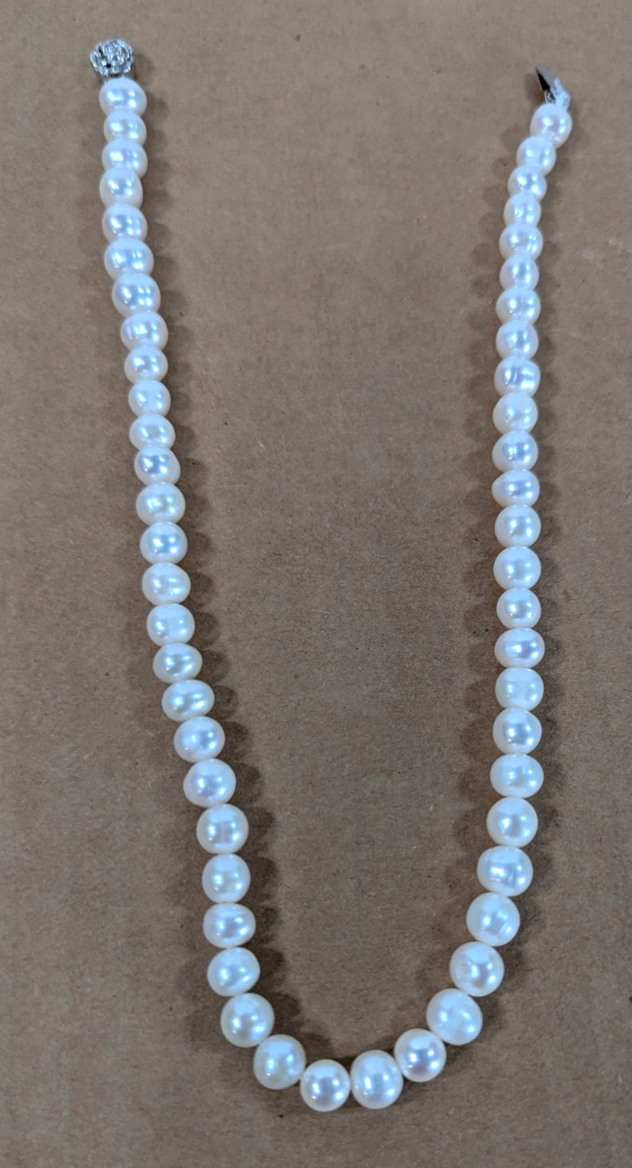 Vintage Genuine Pearl Necklace w/ Silver Rose Clasp Classic Elegant 15.5″