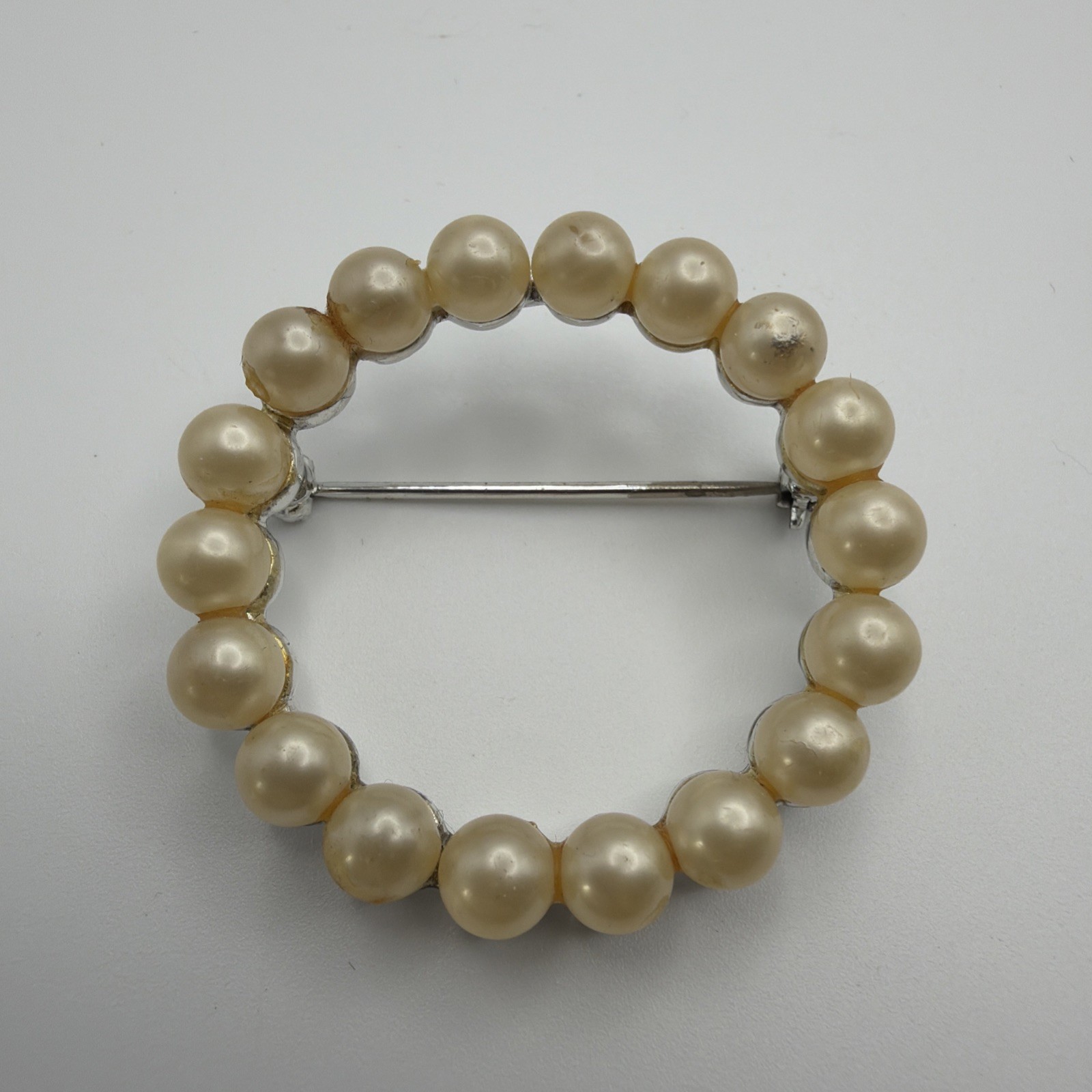 Vintage Marvella Circle Faux Pearl Infinity Brooch