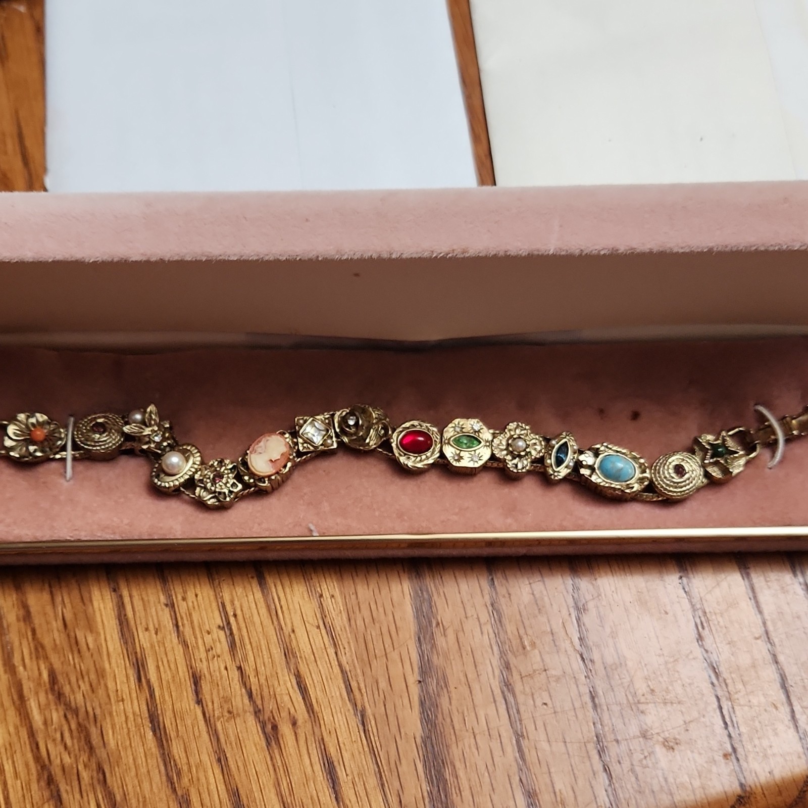 Gold Tone Link Bracelet Slide Charms Cameo-Style Faux Pearl Multicolor Stones