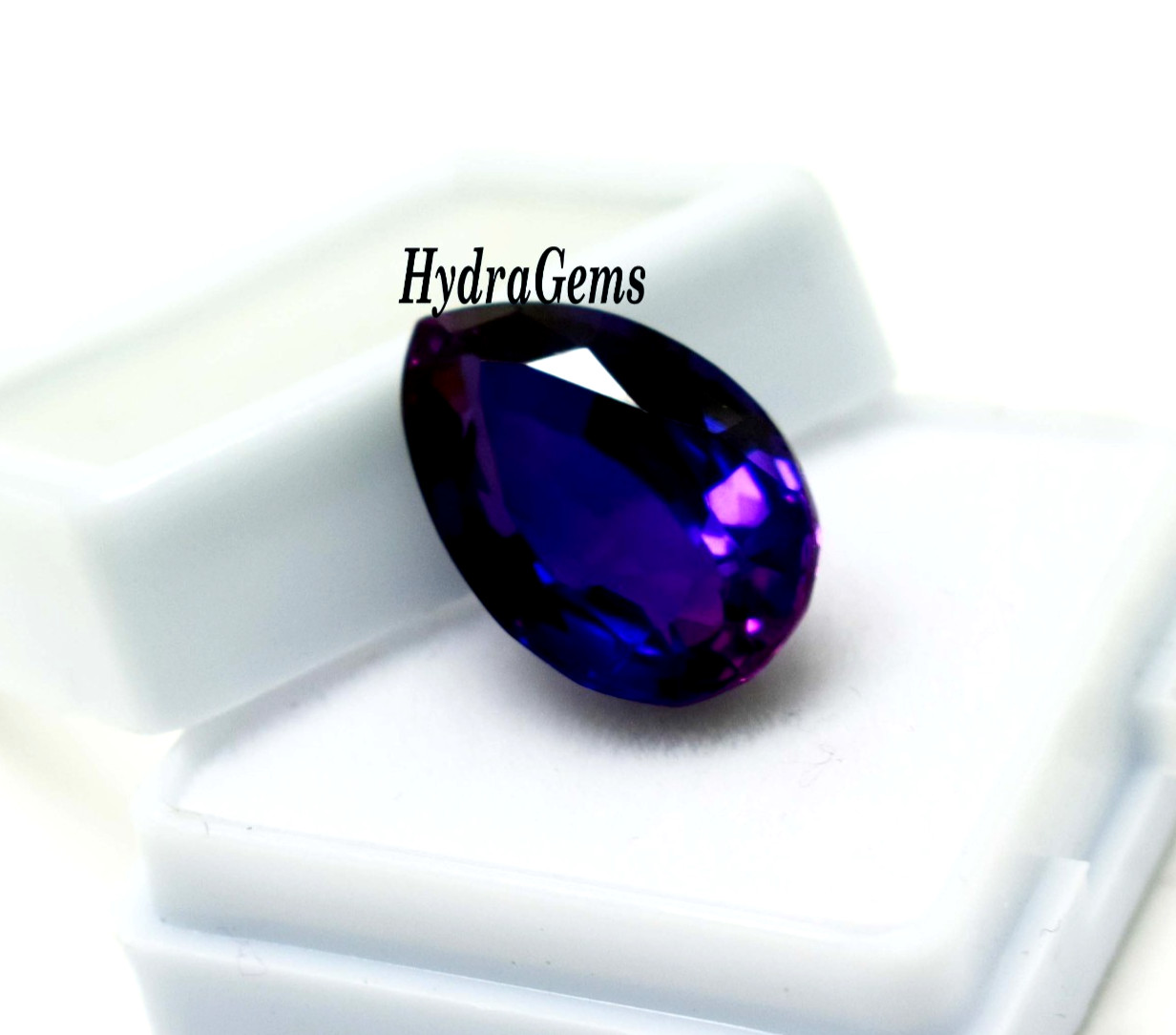 Madagascar Bi Color Sapphire Blue Violet 9.50 Ct Pear Cut Natural Loose Gemstone