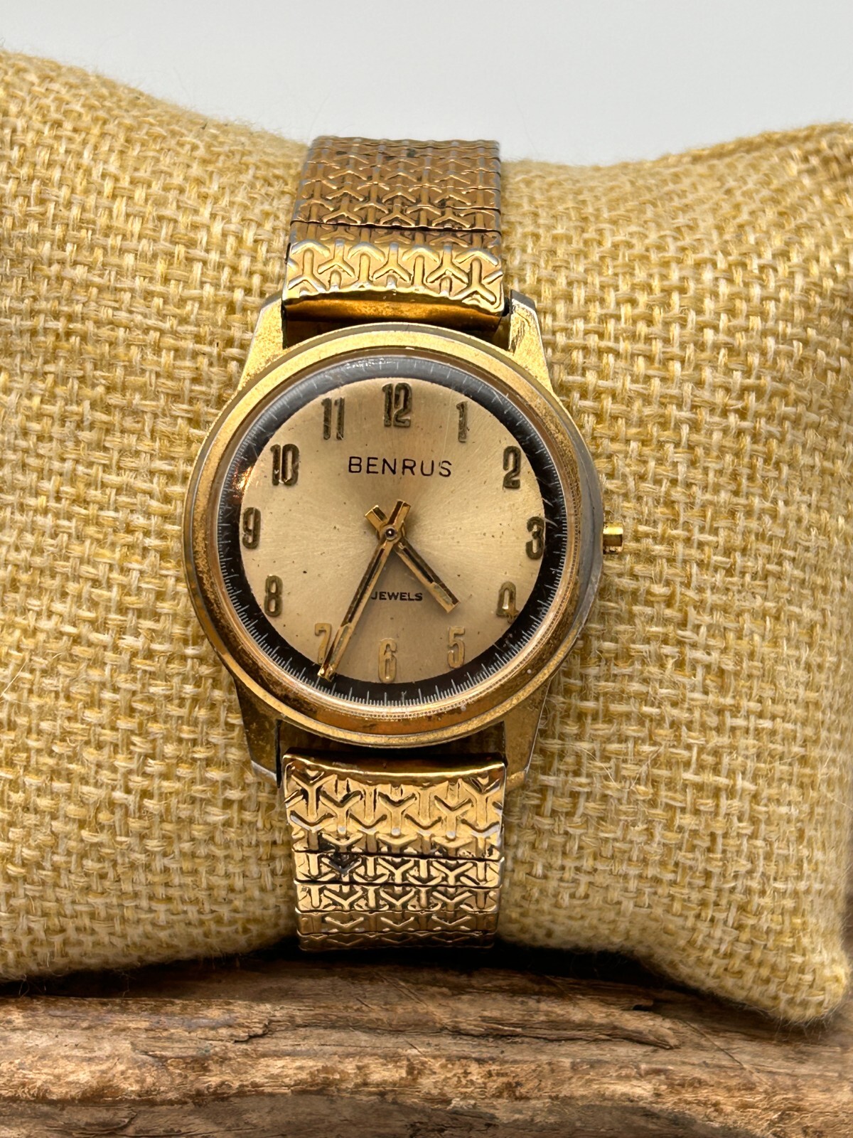 BENRUS MEN’S WATCH 17j 32.7mm 17.4mm LUG CAL. INT 742 FOR REPAIR (PI)