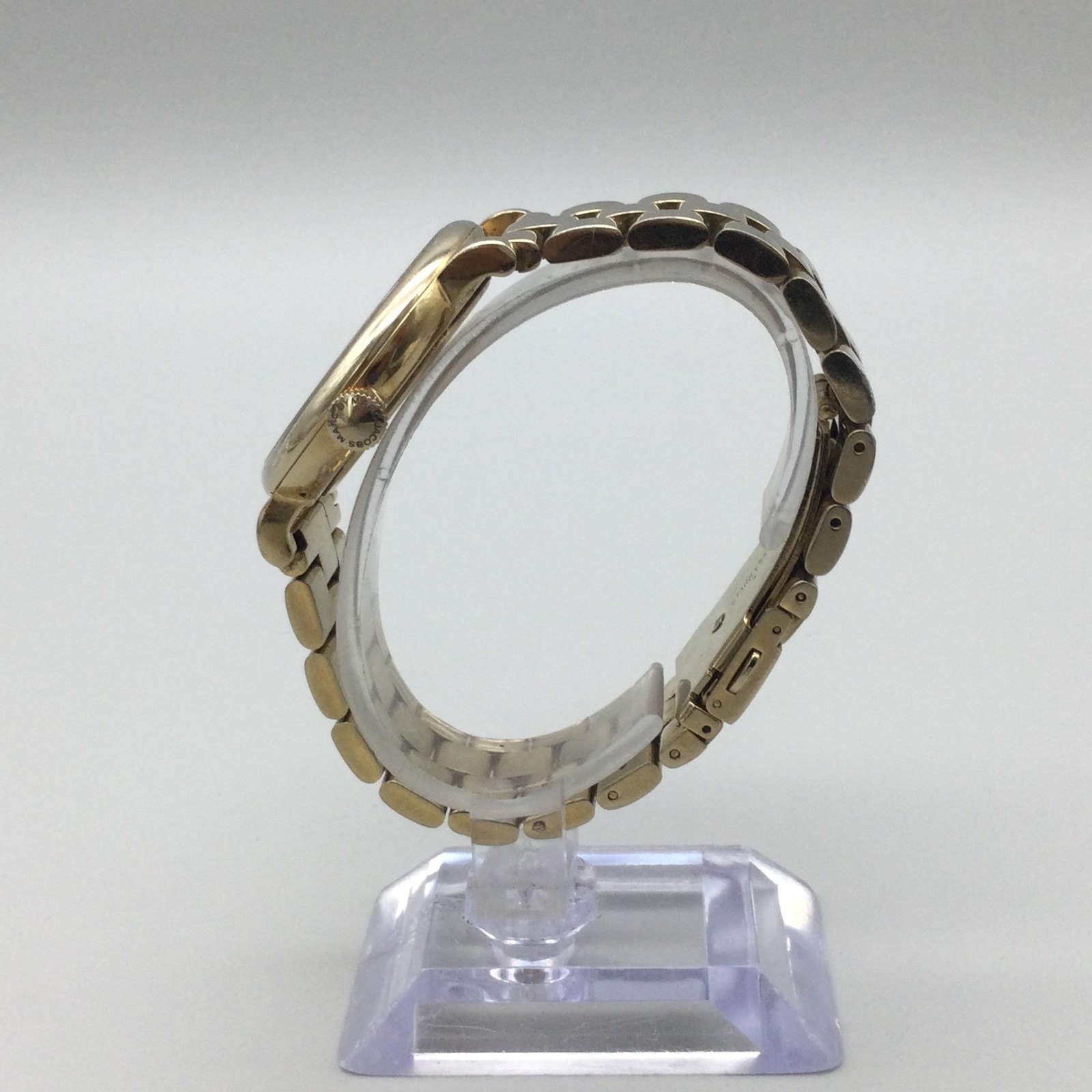 Marc By Marc Jacobs Womens Watch 36mm Gold Tone Bracelet MBM3243