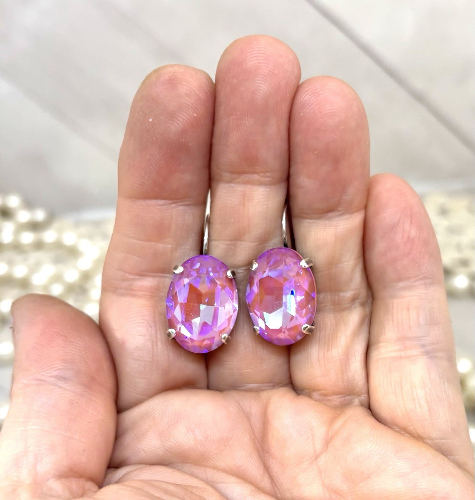 Antique Silver Plated 18mm Red Delite Oval Crystal Statement Cup Chain Earrings
