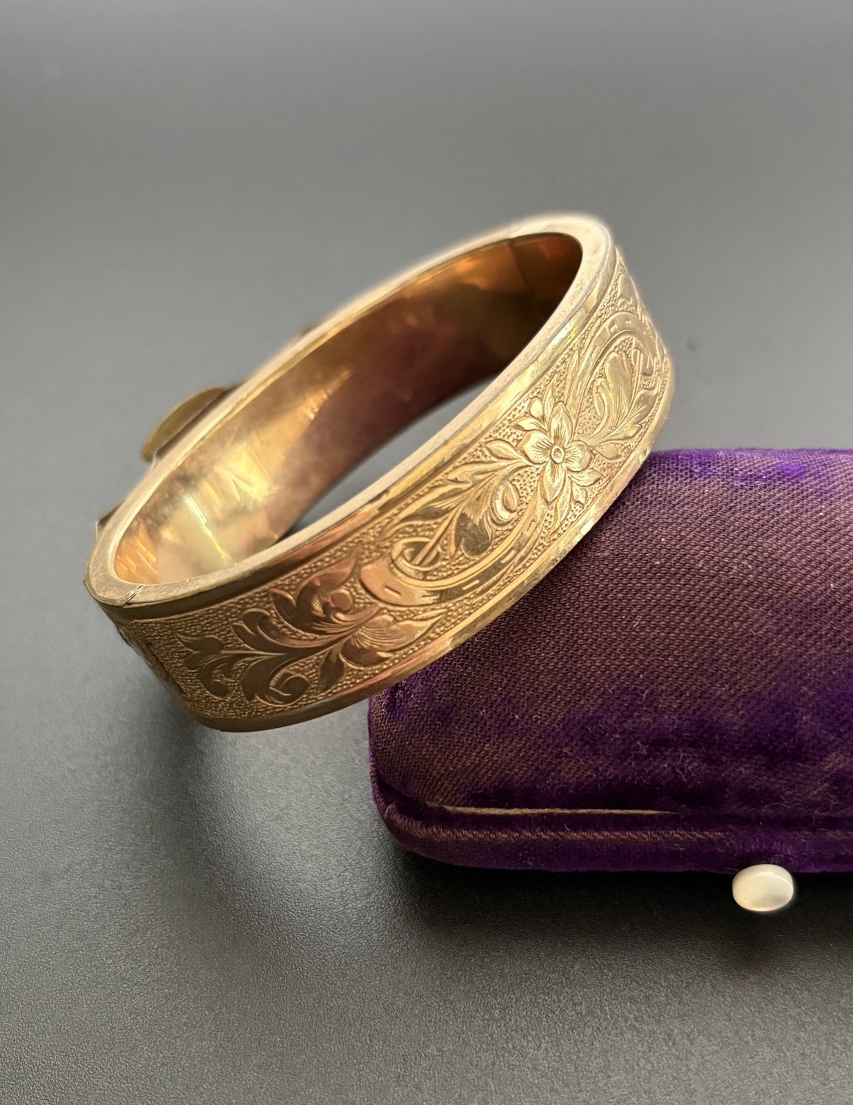 Antique Gold Filled Vic Etruscan Taille D’Epargne Black Enamel Bangle