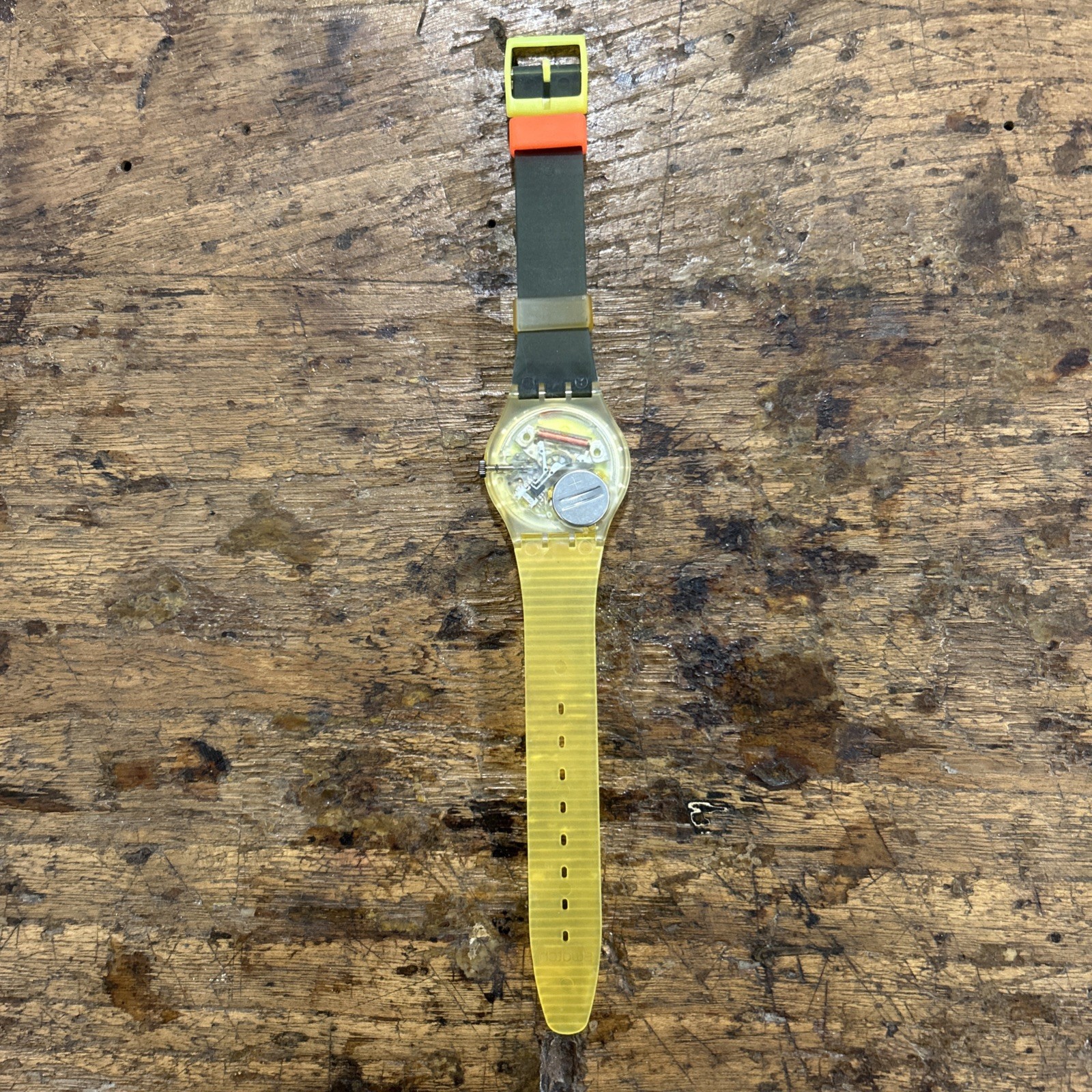 1992 Swatch High Pressure GK701 Watch Collection Excellent Condition