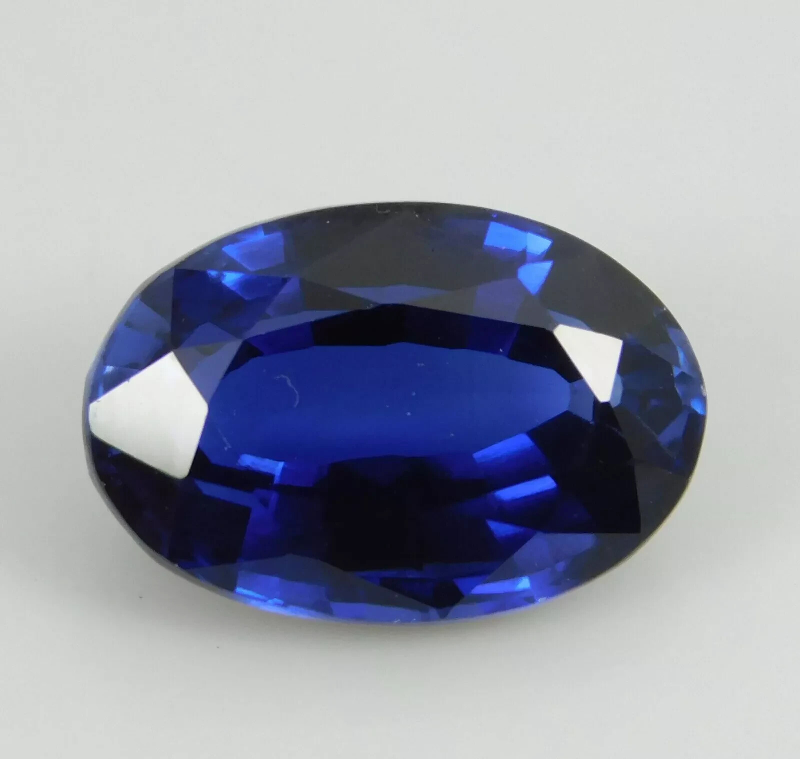 Kashmiri Blue Sapphire Oval Cut EGL Certified 8-10 Ct Natural Loose Gemstone