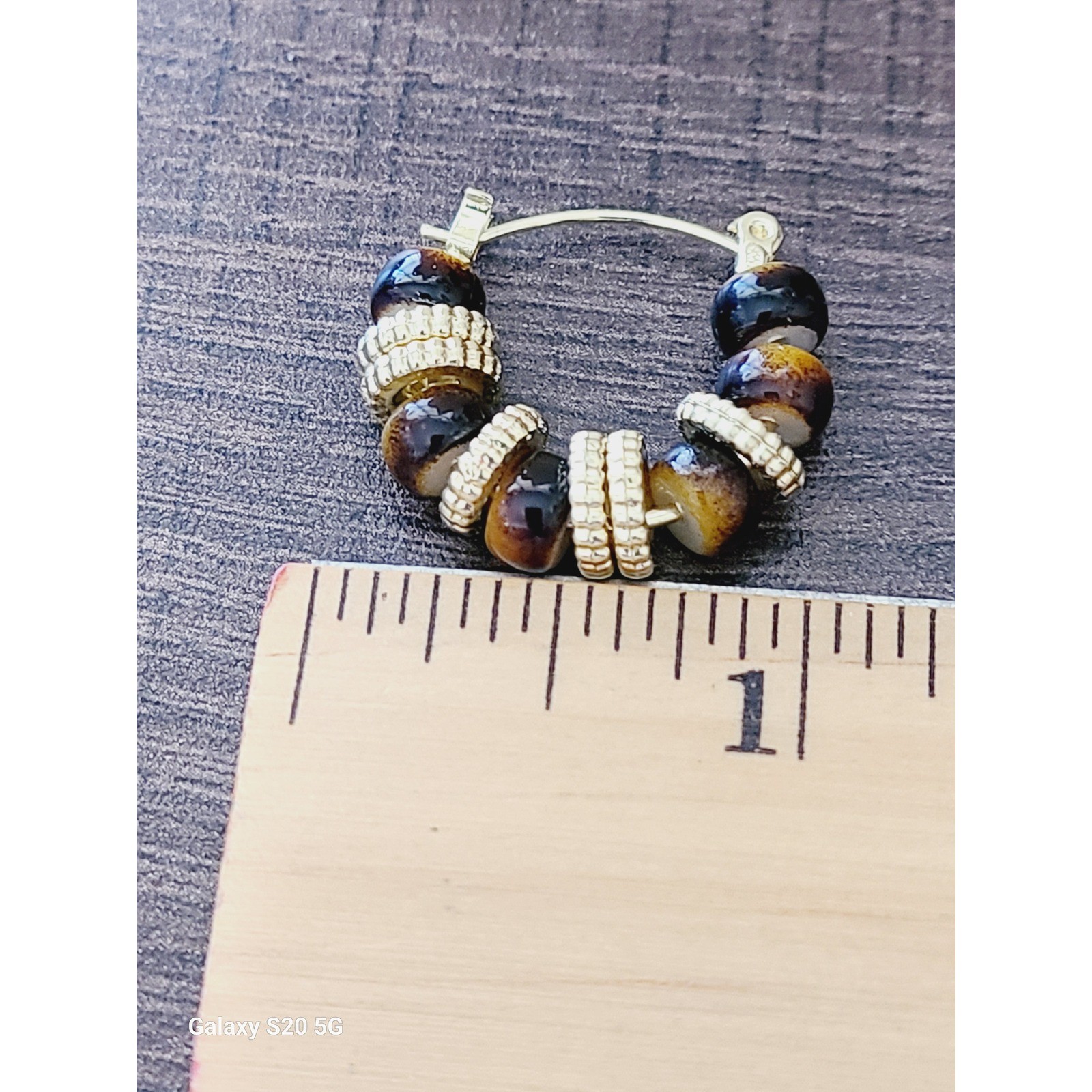 Gold Tone Beaded Hoop Earrings Brown Amber Earth Tone Latch Back 1 Inch