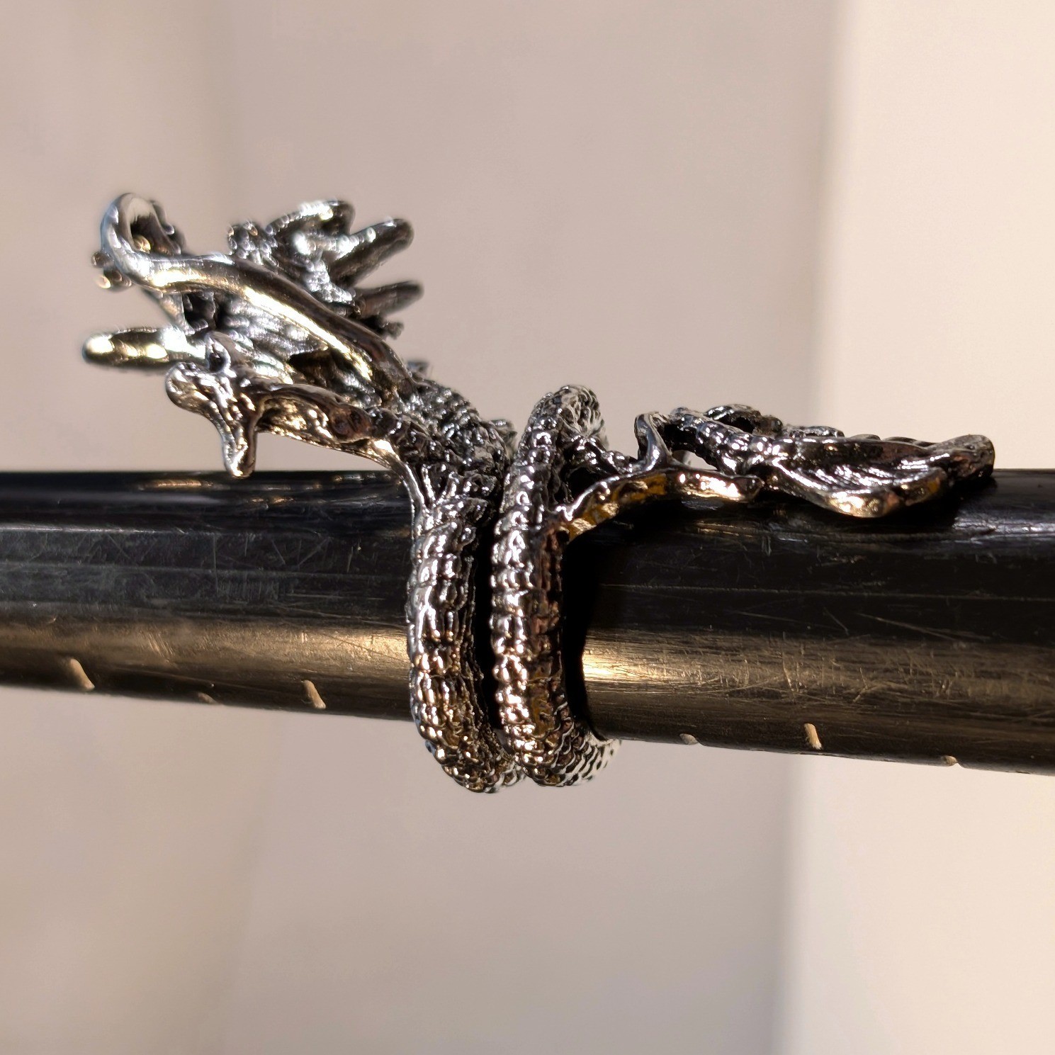 New Dragon Wrap Ring Unisex Size 5 Silver Tone Mythical Gothic Statement Jewelry