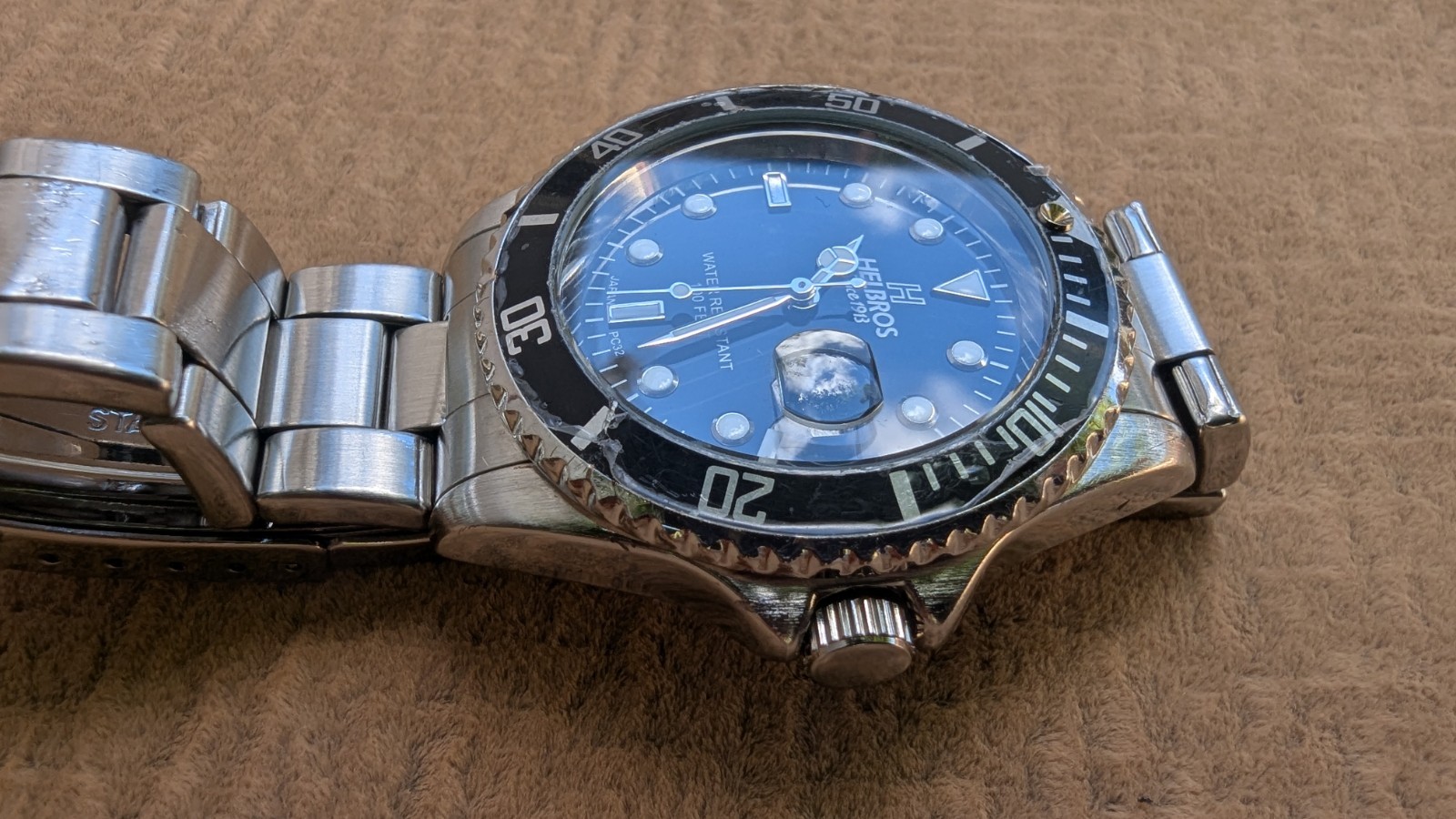 Helbros Divers Watch Men’s 626 Black Dial Stainless Steel Bracelet Band Date