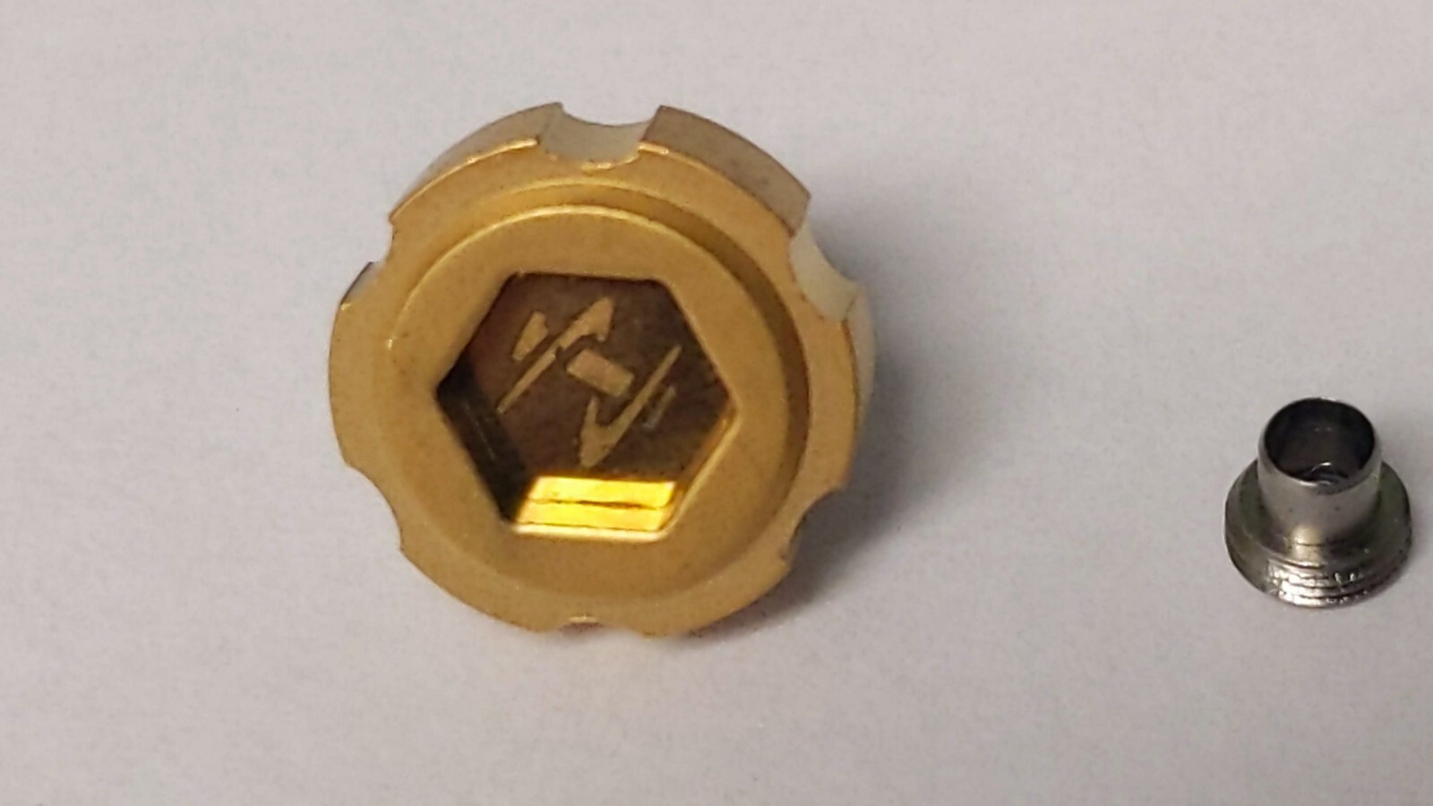 Invicta Crown S/S Gold/Yellow 10.8mm – 11mm with engraved logo screwdown w tube