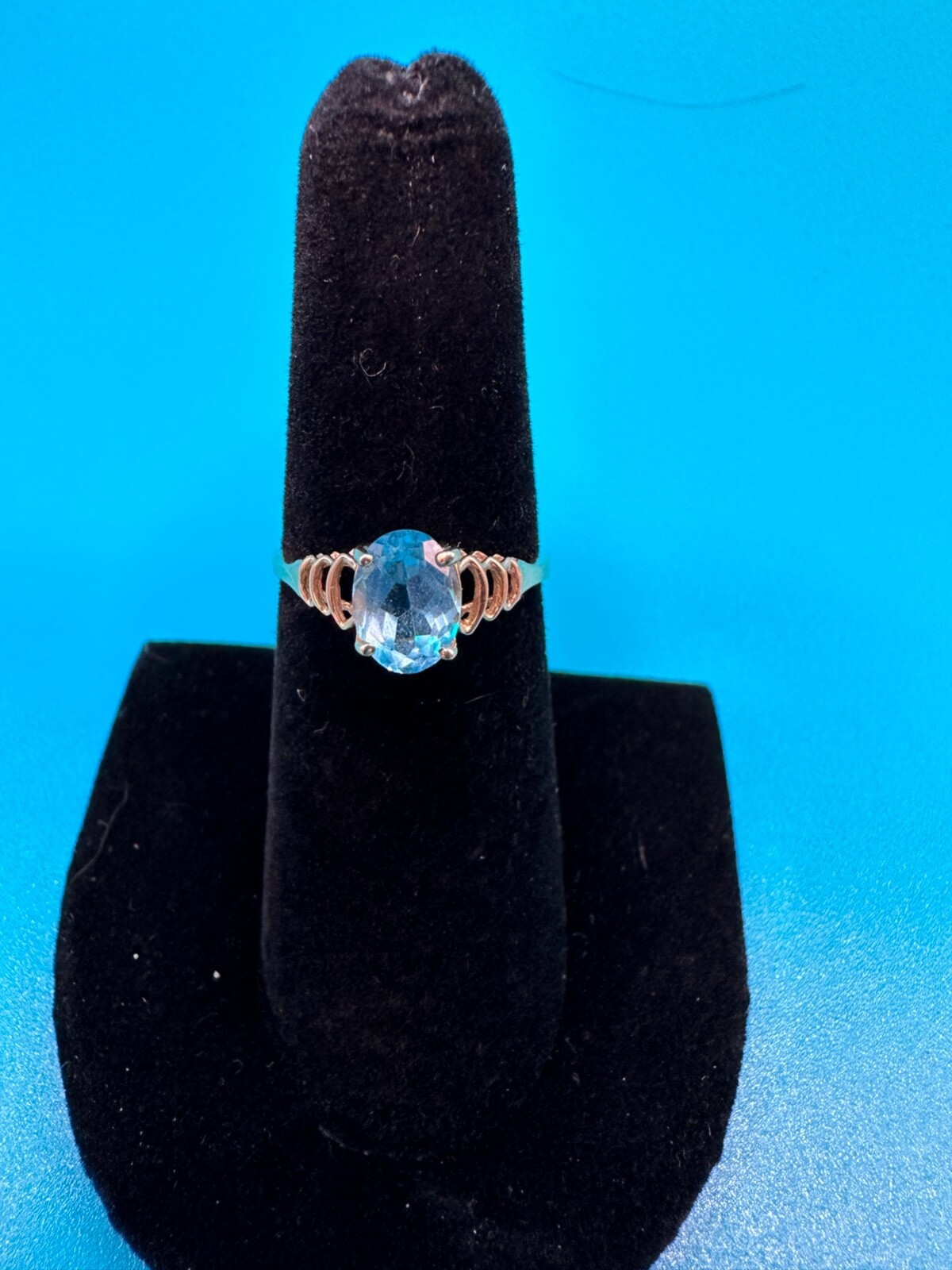 #3668 14K Gold Ring, Blue Topaz, Stamped 14K, Size 6