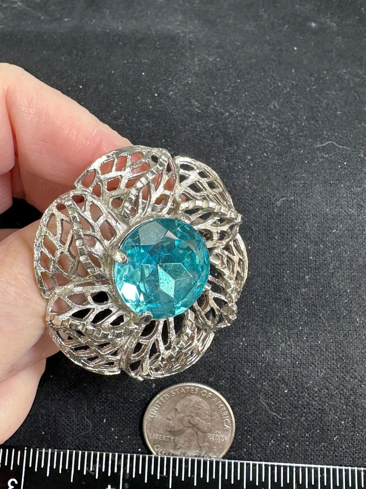 Flower Aqua Blue Rhinestone Vintage Silver Brooch Pin M-6660