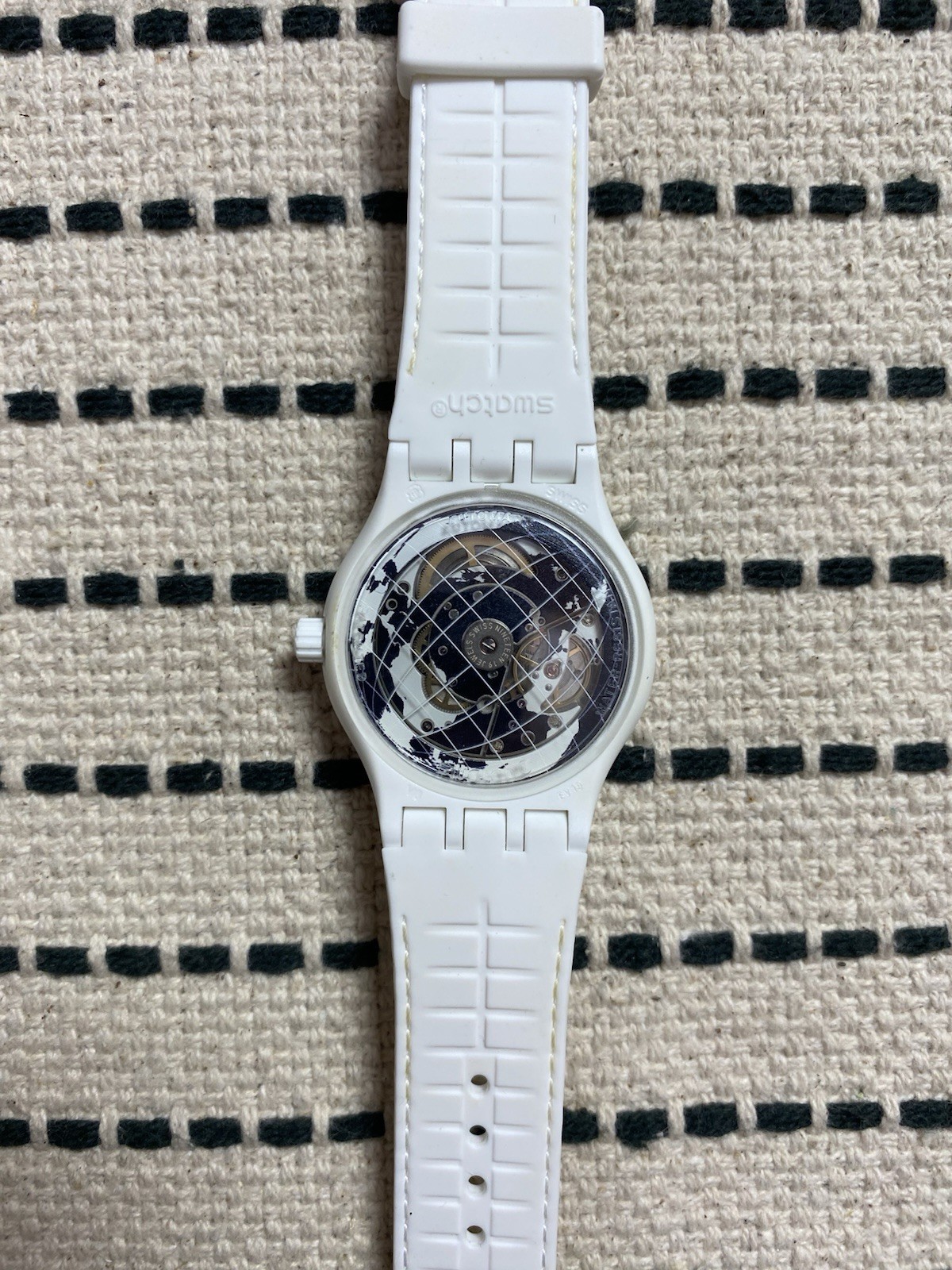 Swatch Sistem Planet (SUTW404)