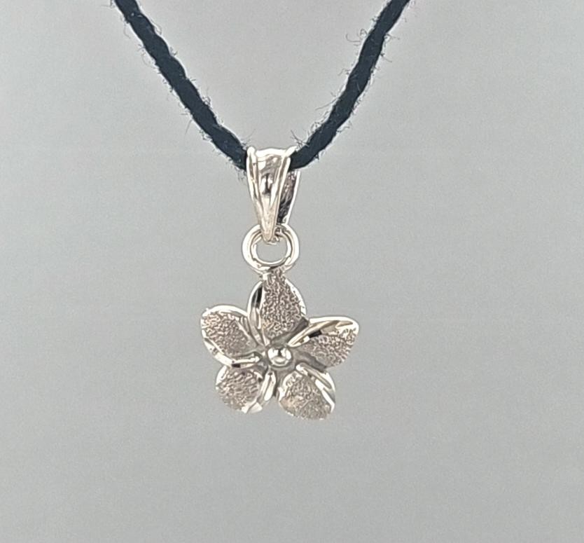 14K White Gold Plumeria Flower Pendant 0.84g (GAL157515)