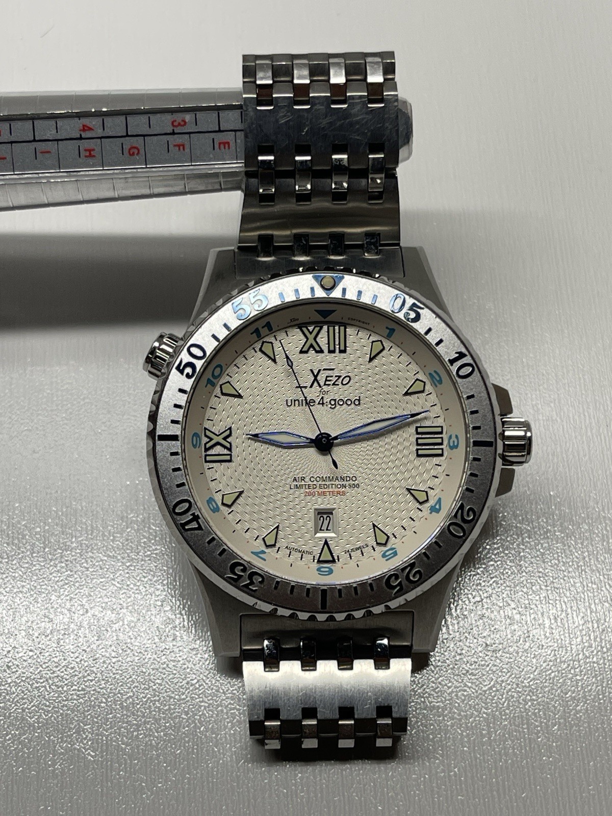 Men’s Xezo Air Commando 200M Swiss 26J Automatic Watch D45-SS Limited Edition