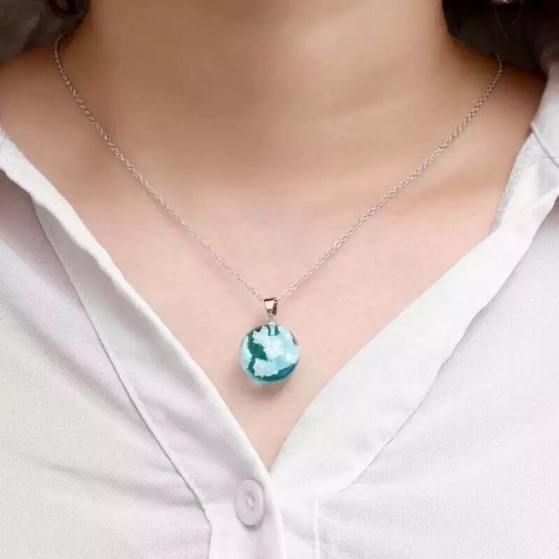 New Blue Sky White Cloud Transparent Ball Shape Resin Pendant Necklace Jewelry