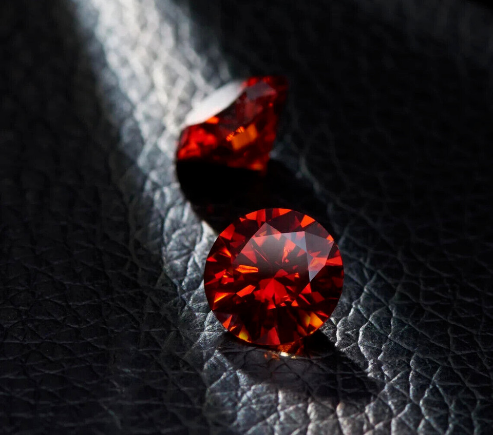 Rare Red Round Diamond 3 Ct VVS1 Loose Stone for Engagement Ring