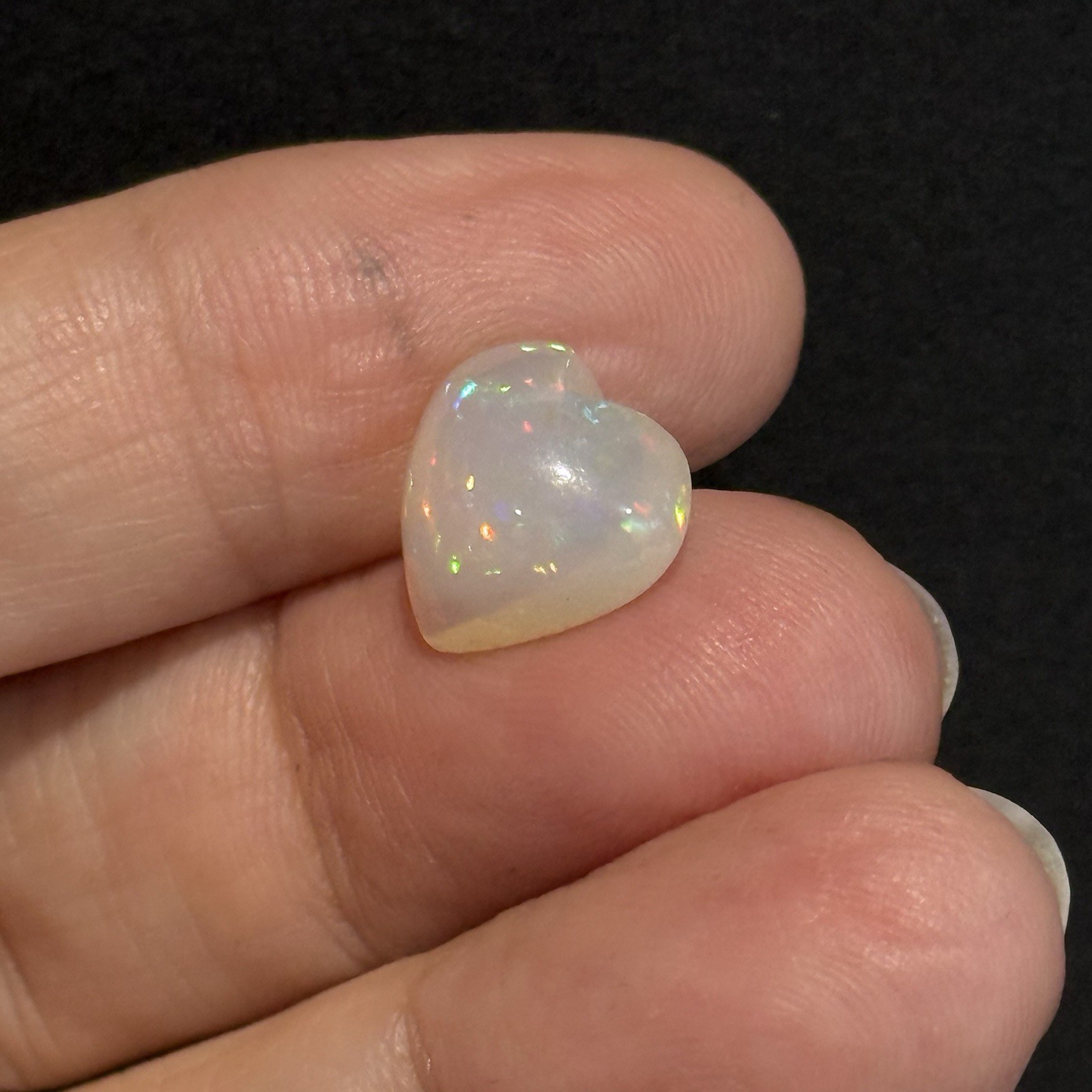 3.7ct 12.5×11.8×6.2mm Colorful Fine Pin Fire Heart Ethiopian Welo Opal Ring Gem