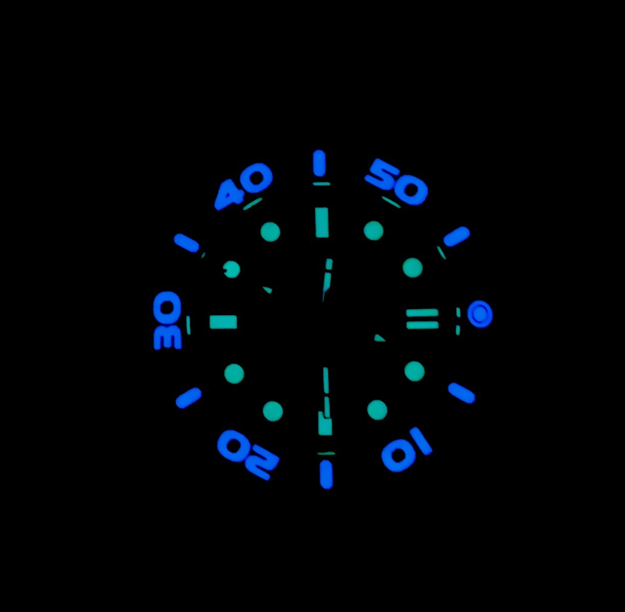 Aragon A424BLK Enforcer NE 57 Power Reserve 29 Jewels 100 ATM 50mm