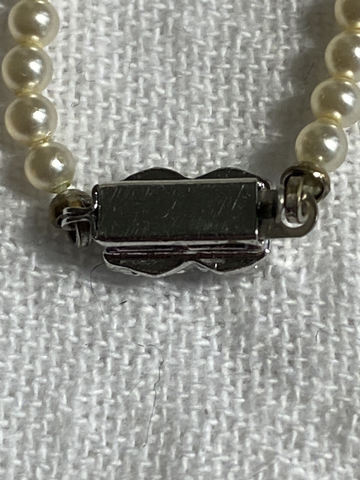 Vintage Graduating Faux Pearl Necklace Silver Tone Rhinestone Push Lock Closure