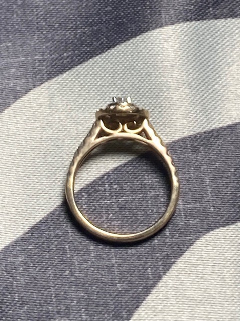 1 CTTW Diamond Engagement Ring 14K Yellow Gold Oval Halo Size 7 Zales