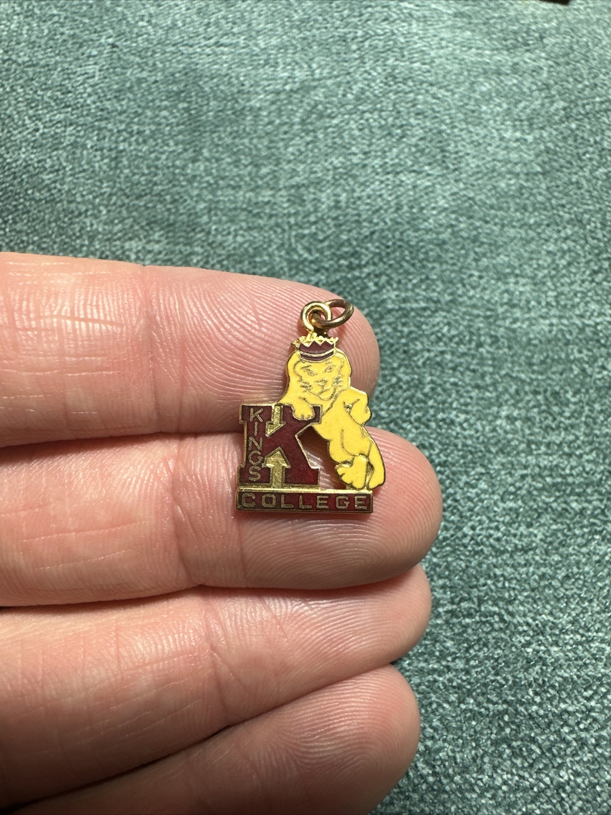 Vintage Kings College Pa Enamel Lion Charm