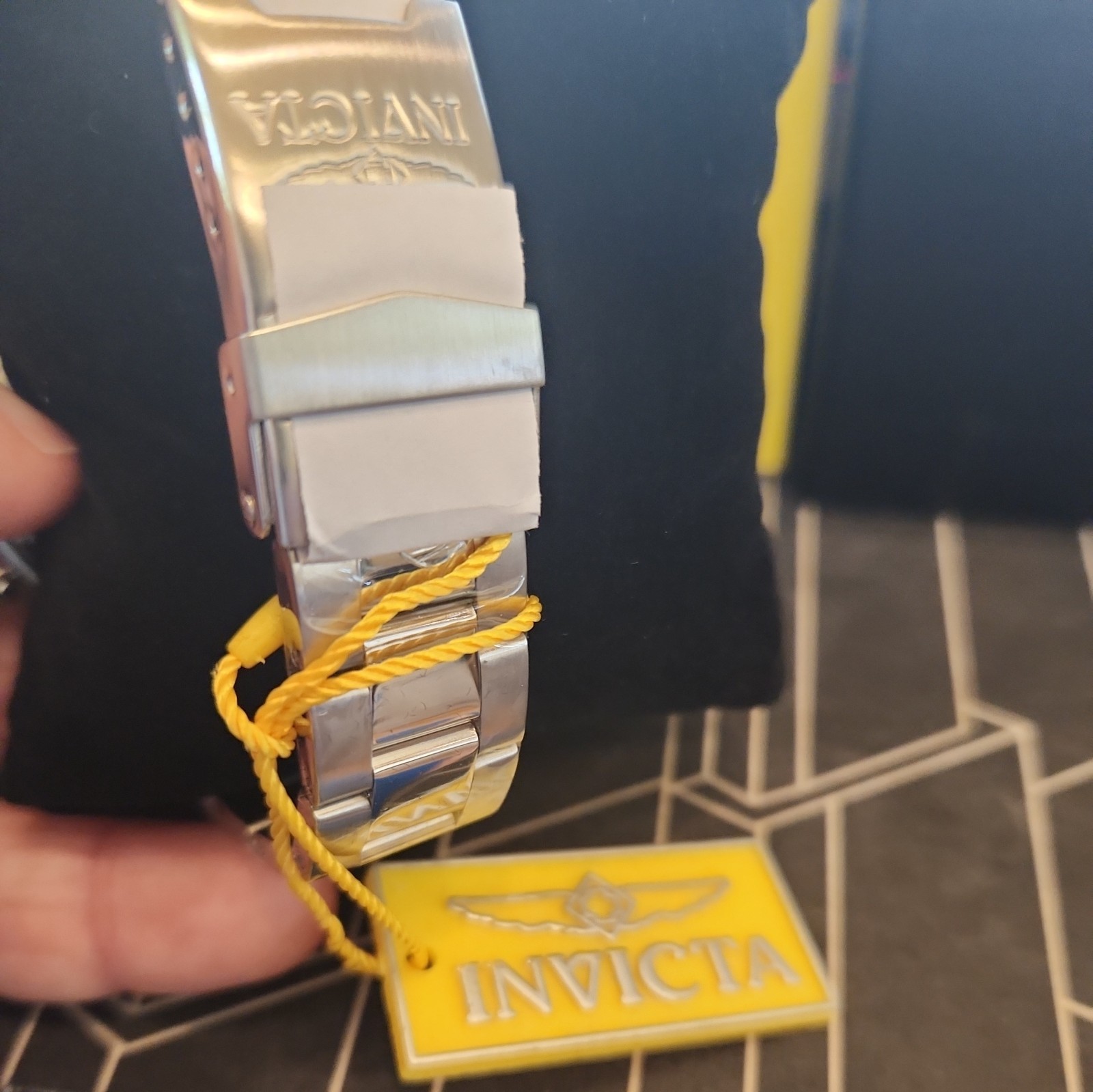 Invicta Speedway Men’s Quartz Watch Model 50404 (Tiffany Blue, 39mm SS MSRP$695)