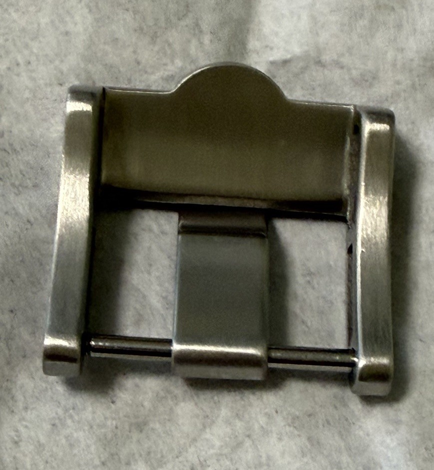 Helberg / H2O, HANDMADE BRUSHED CNC DIVER TONGUE , Stainless Steel , 22mm