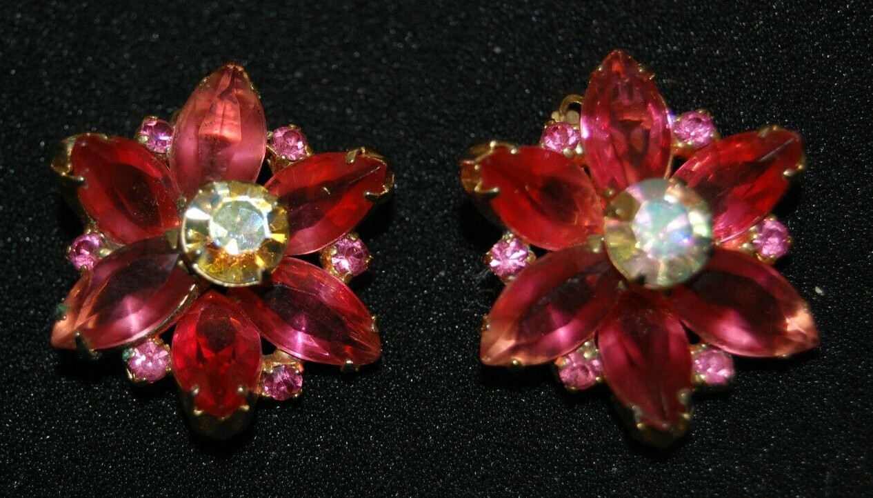 ELEGANT VTG JULIANA COUTURE PINK MARQUIS CRYSTALS OPEN BACK GOLDEN CLIP EARRINGS