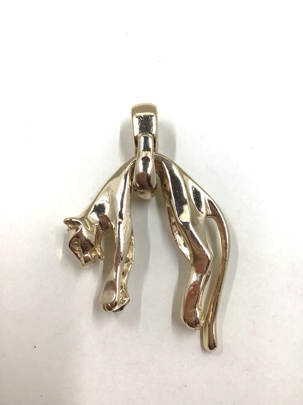 14K YG Hanging Panther Diamond Pendant