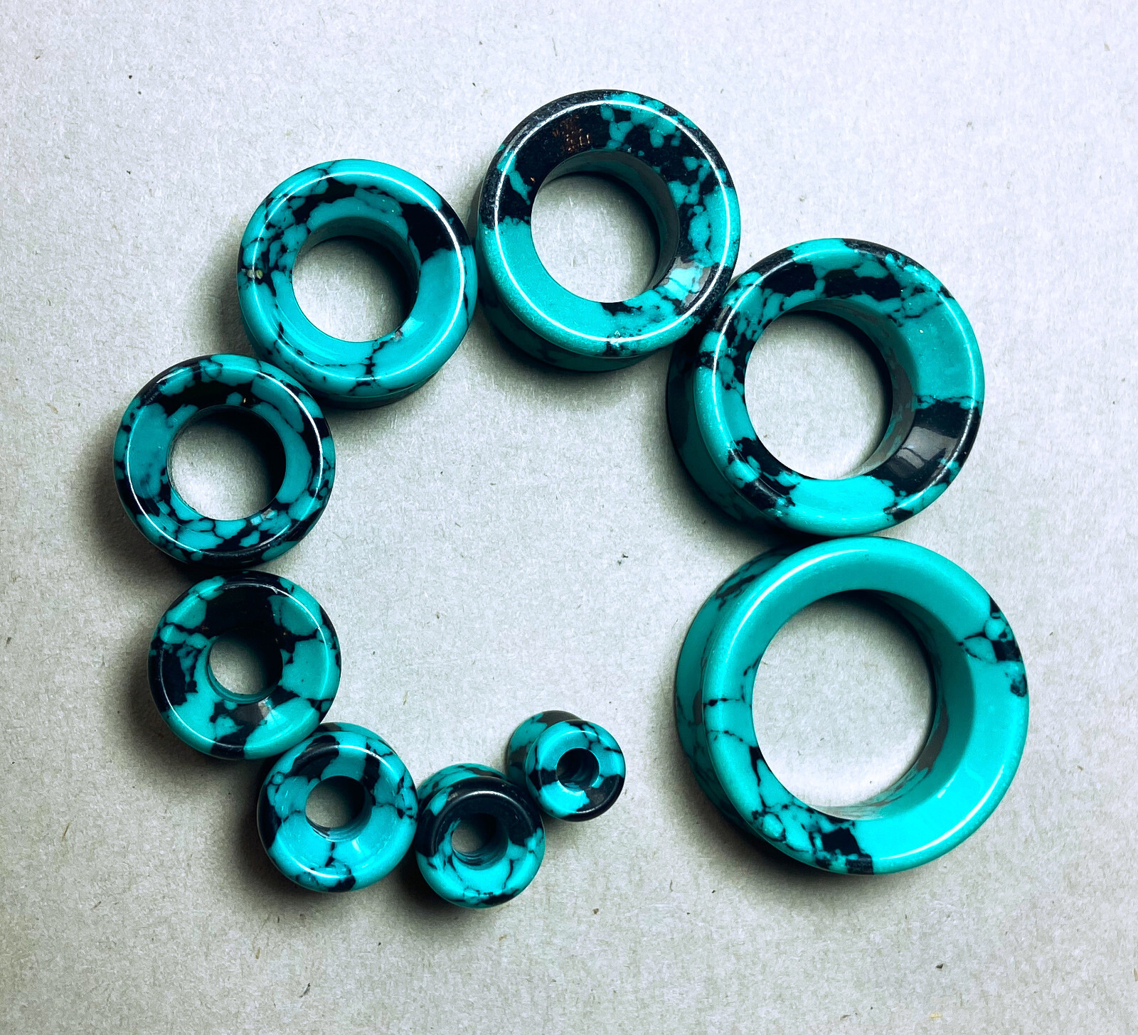 PAIR Black & Teal Synthetic Turquoise Stone Tunnels Earlets Plugs Gauges