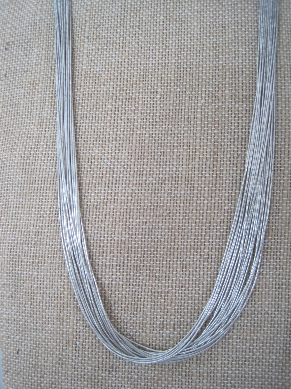 VTG Native American 20 Inch Sterling Silver Liquid Silver Necklace 20 Strands