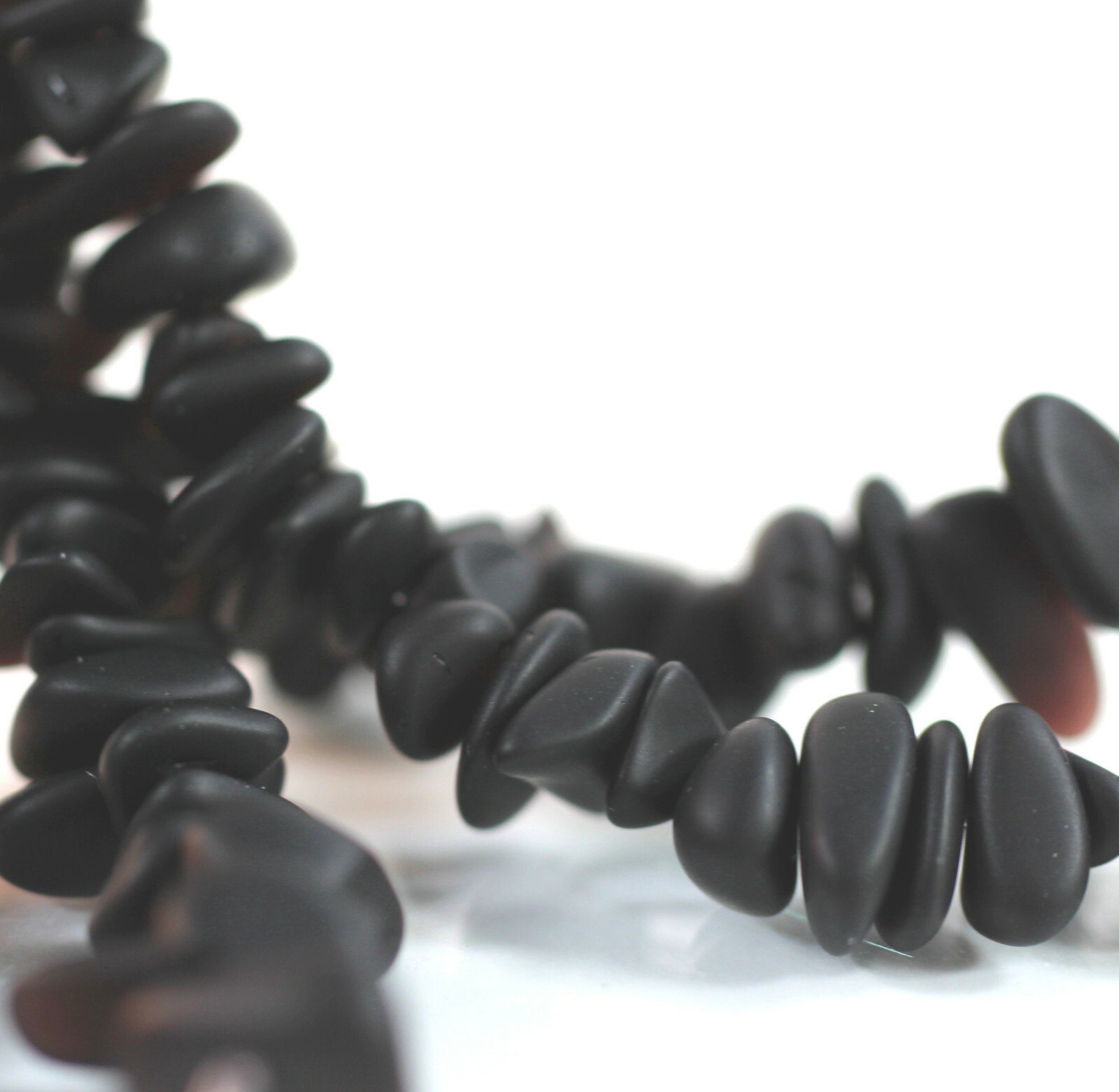 Pebble Beads, Blackish Purple w/Frosted Matte Sea Glass Finish, 6x9mm, 22 Psc.