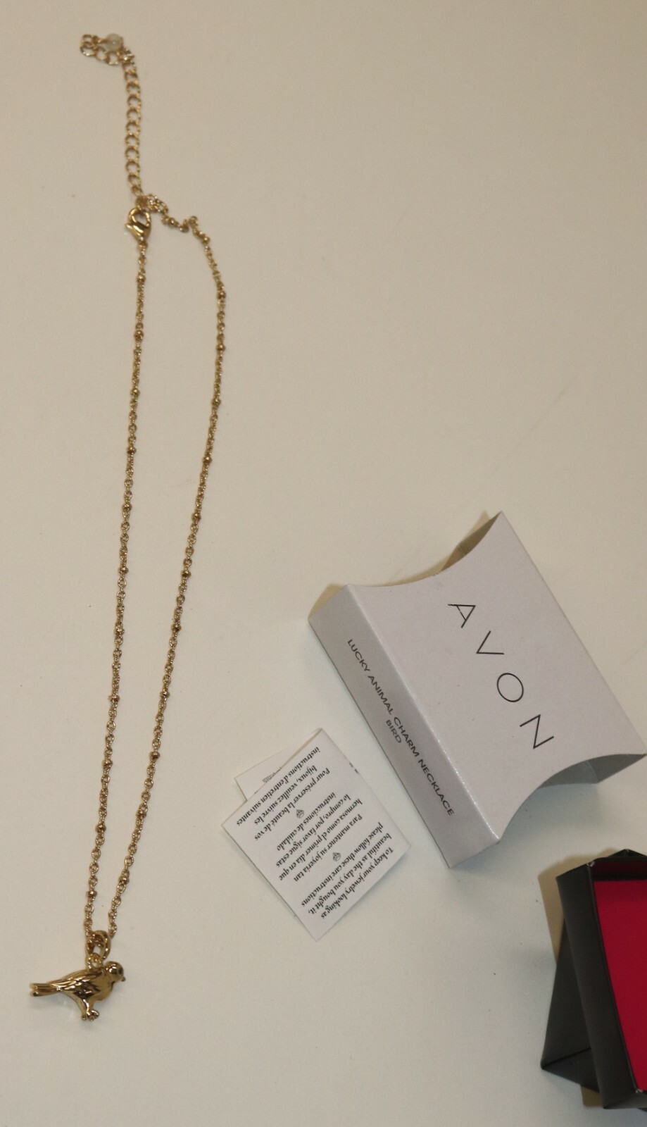 2017 Avon Lucky Animal Charm Necklace – Bird Goldtone