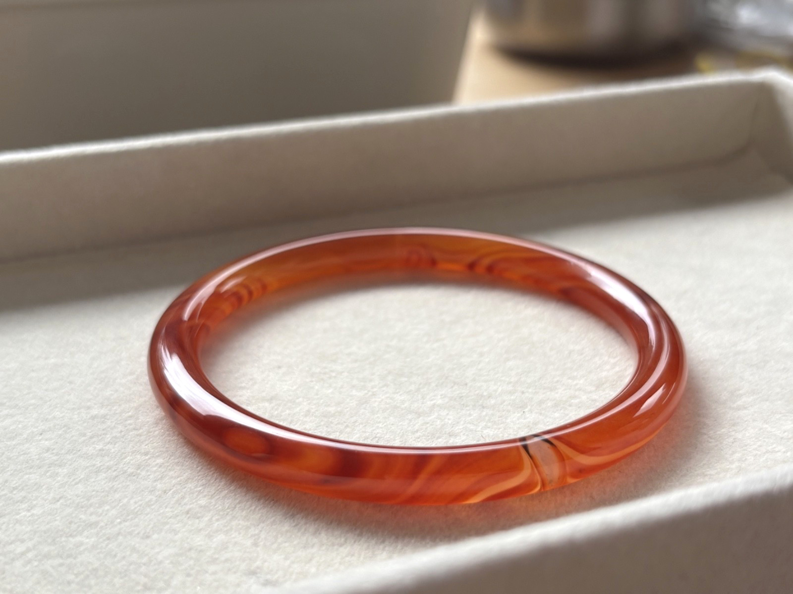 61mm Carnelian Agate Bangles Bracelets Orange Lace Agate Banding