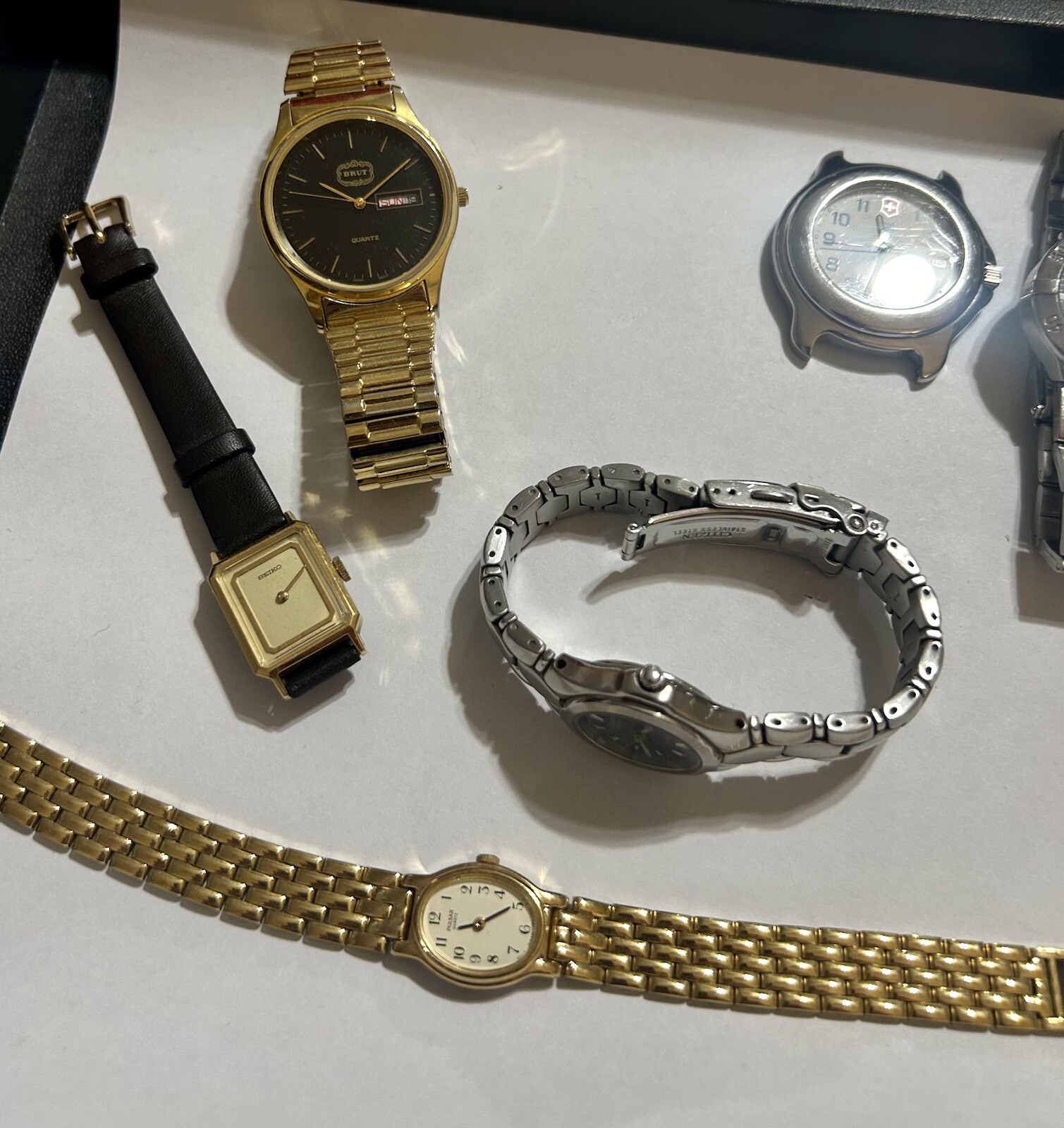 Lot Men’s And Women’s Citizen, Seiko, Pulsar, Swiss Wegner Watches AS-IS