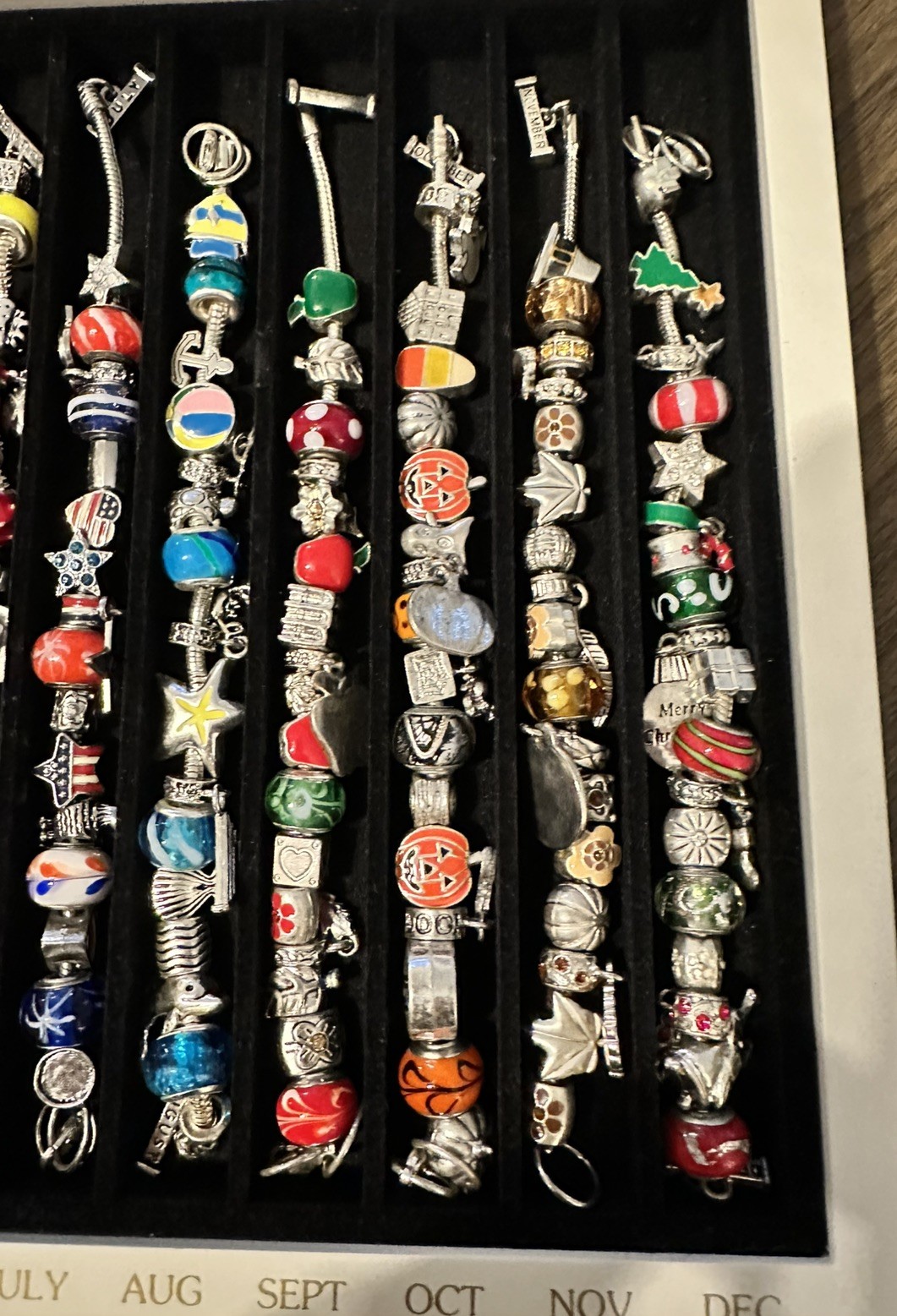 Charm Bracelet Set Willabee & Ward 12 Month 1 For Each Month Show Case Complete