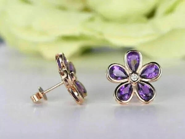 2.1Ct Pear Cut Lab-Created Amethyst Women’s Stud Earrings 14K Yellow Gold Plated