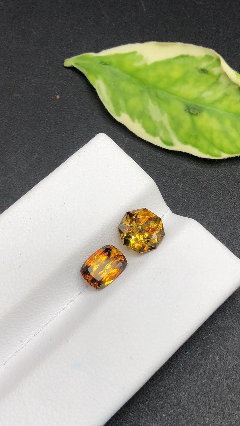 2.80Ct Natural Sphene Pair Golden Green High Dispersion Fire Loose Gemstone Set