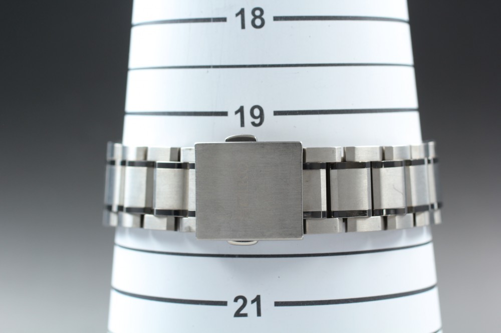 N MINT SEIKO Astron SBXB041/8X53-0AB0-2 Ceramic Titan GPS Solar Men’s Big Wrist