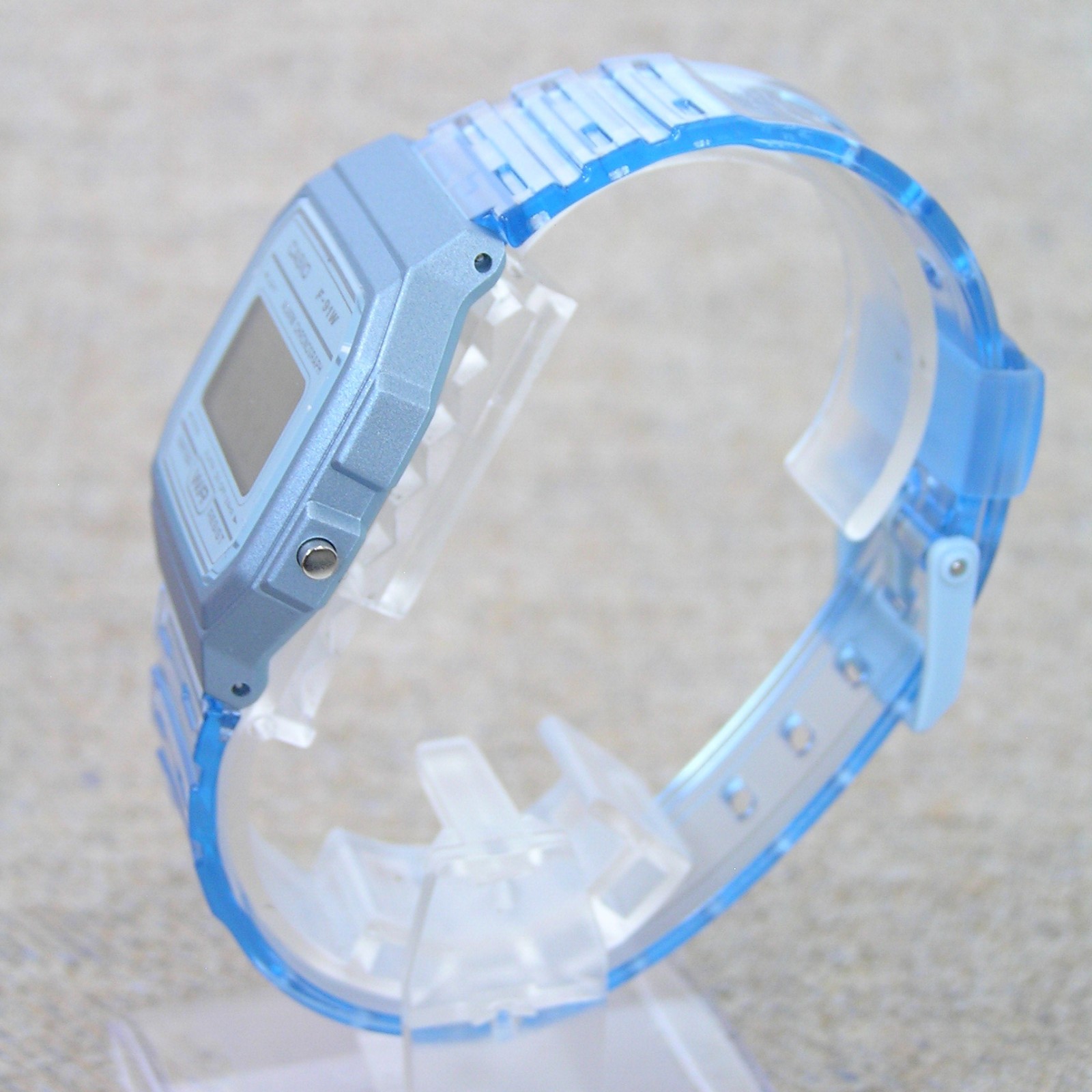 UK STOCK CASIO F-91WS-2JH Japan Exclusive Digital Watch Clear Blue Import Model