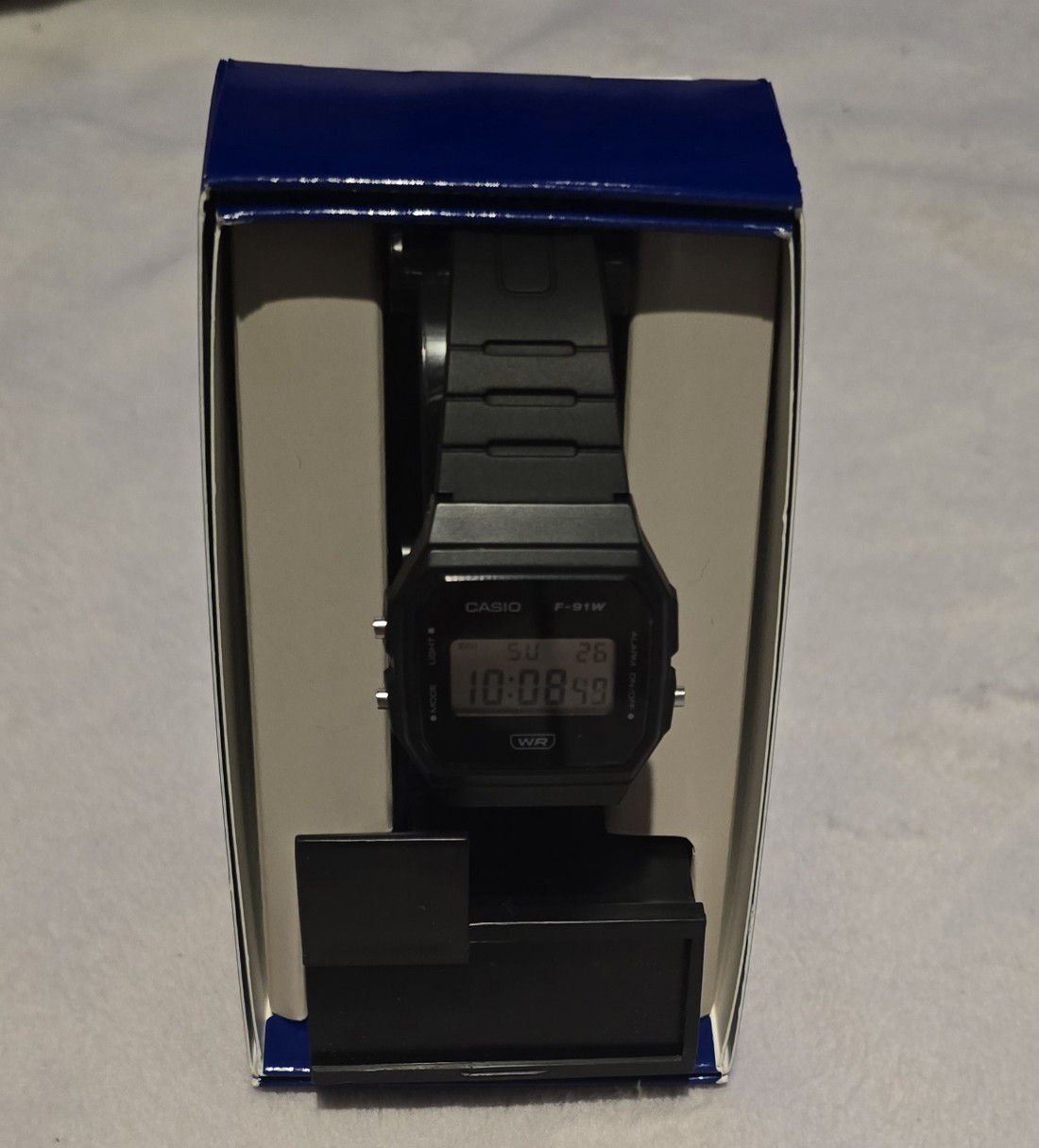 Casio F-91W Digital Quartz Alarm Watch 30m Black Resin Strap Box Papers