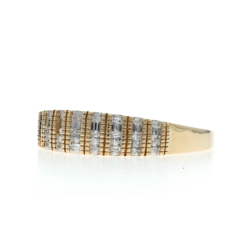 Yellow Gold Diamond Stripe Band – 10k Single & Baguette .10ctw Tapered Ring