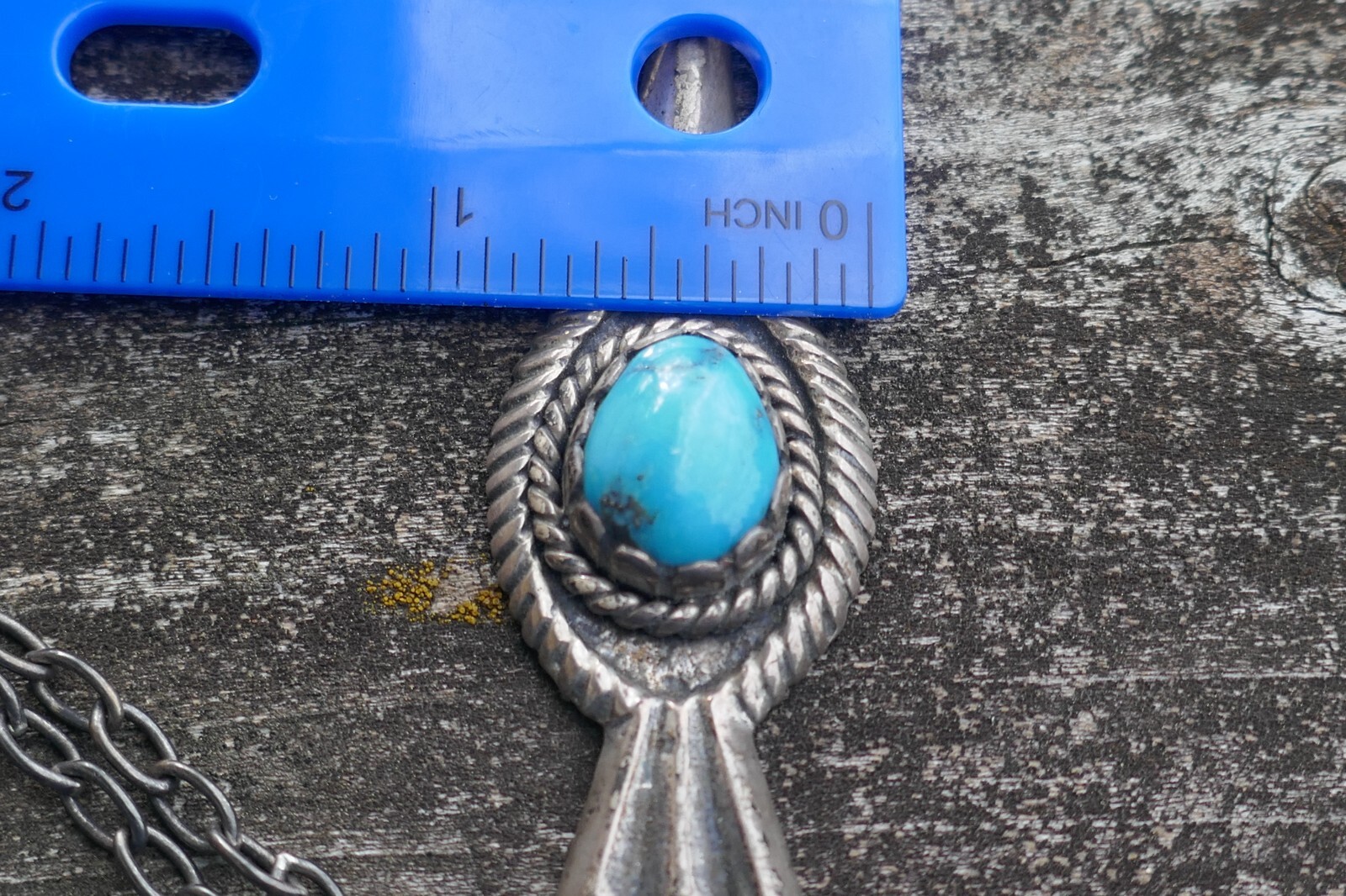 Vintage Navajo Sand Cast Silver & Turquoise Necklace – 18″ / 25.0 Grams