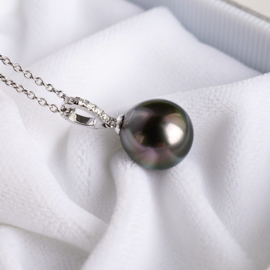 Flawless 10.6mm Peacock Tahitian Pearl Pendant 18k Solid White Gold/Morganite