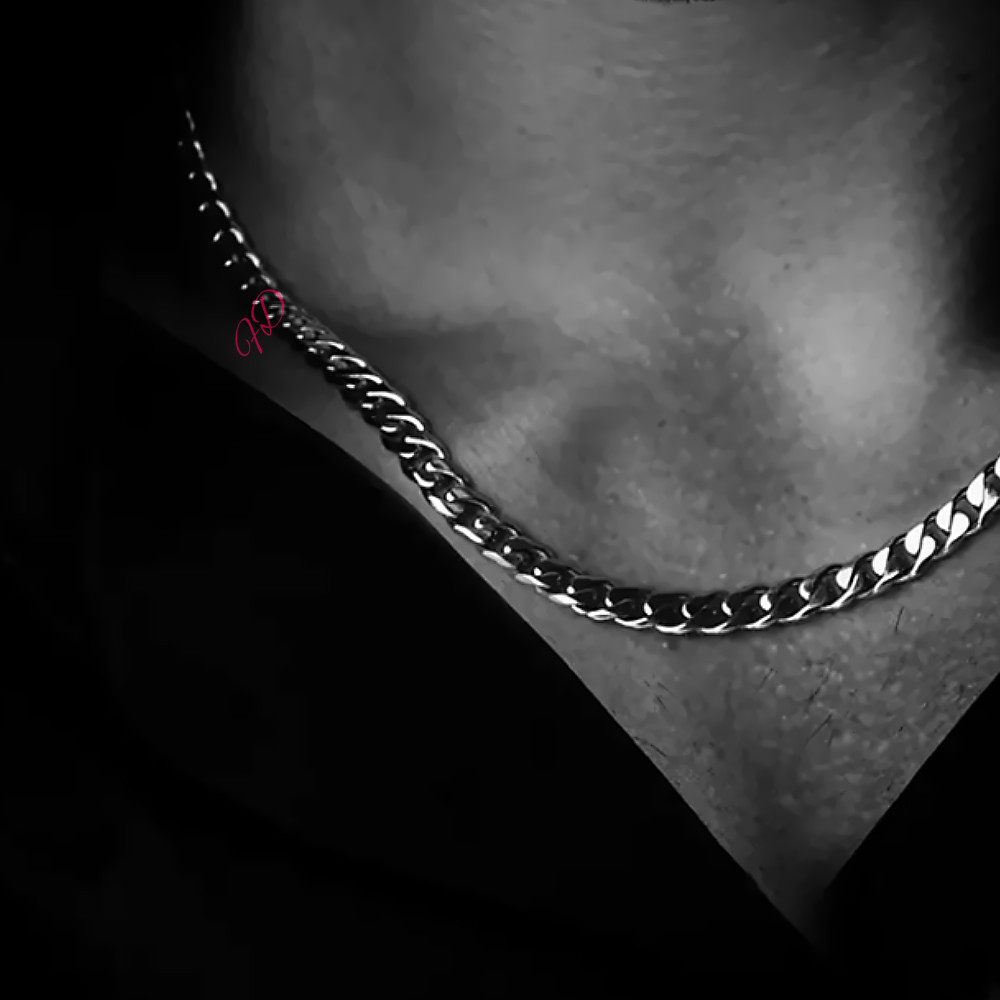 950 Platinum Mens Miami Cuban Chain Width 5 MM Necklace Length 20 Inches