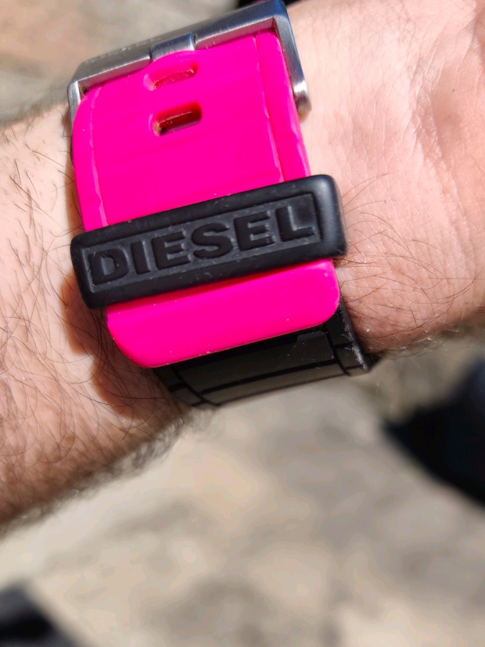 Diesel Unisex Watch DZ-1425 Pink Black Dial Rubber Strap New Battery DZ1425 VGC
